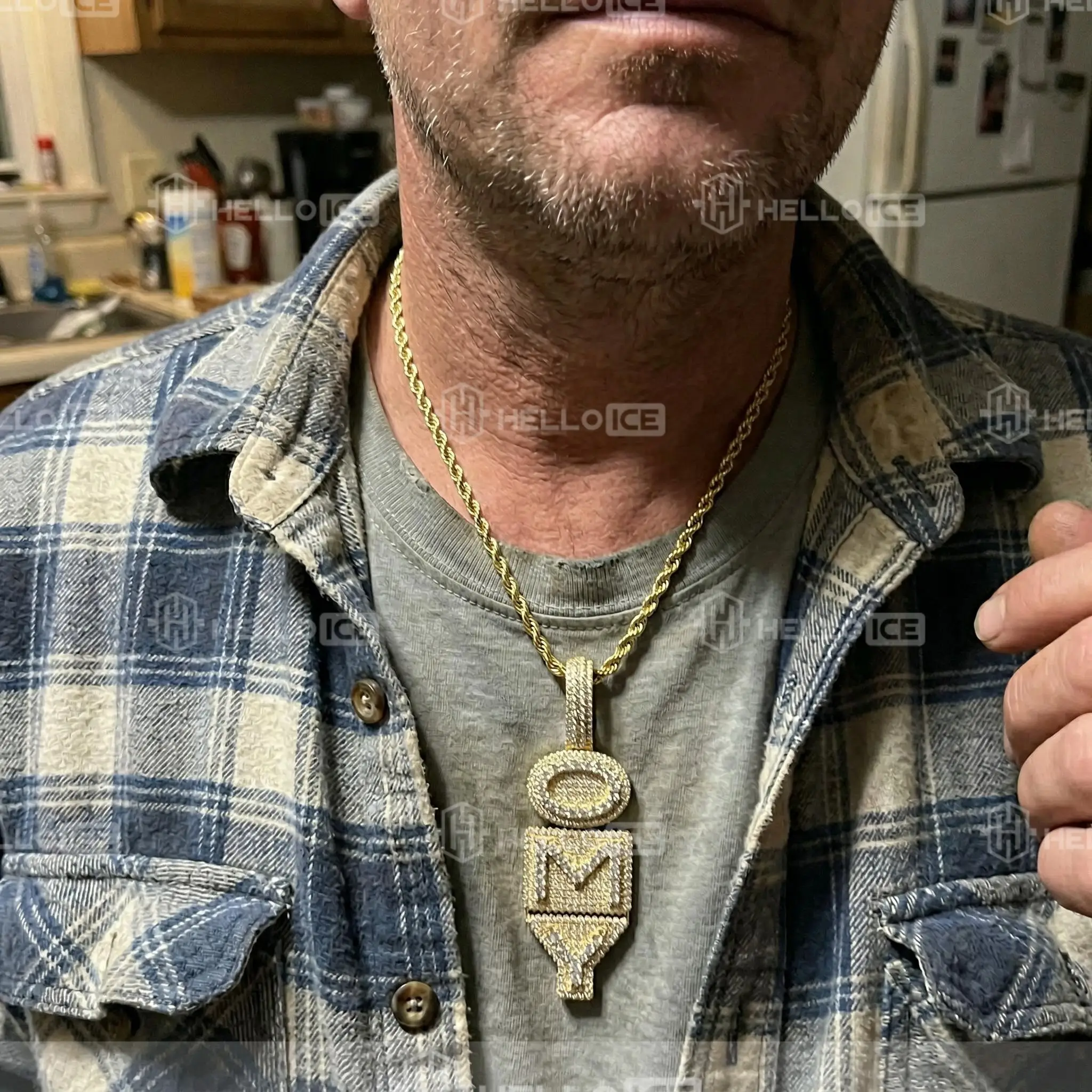 Helloice Review Image