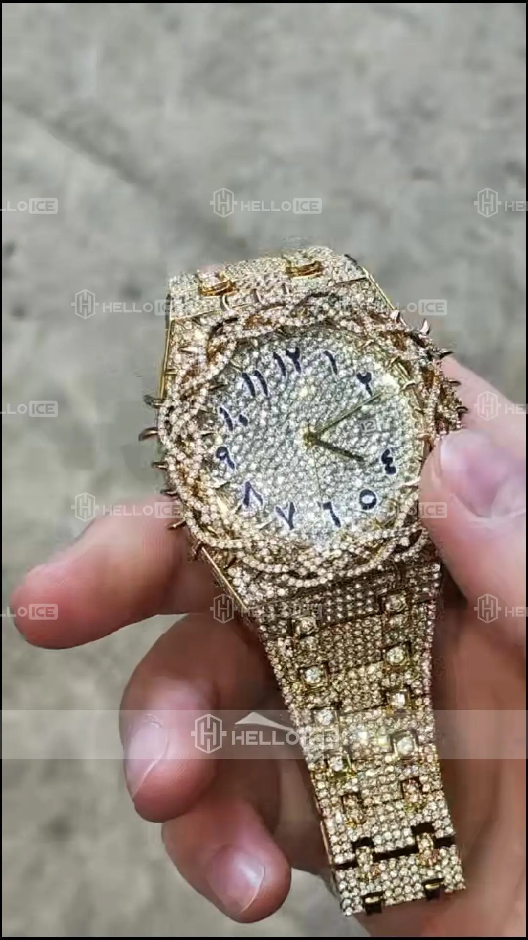 Helloice Review Image