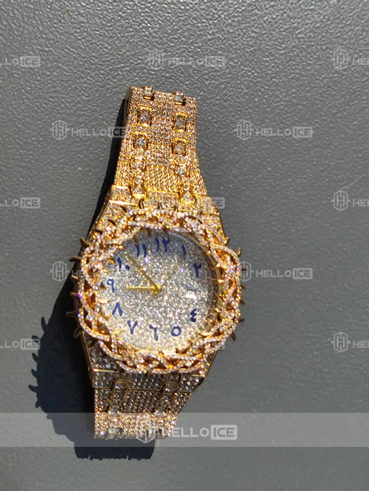 Helloice Review Image