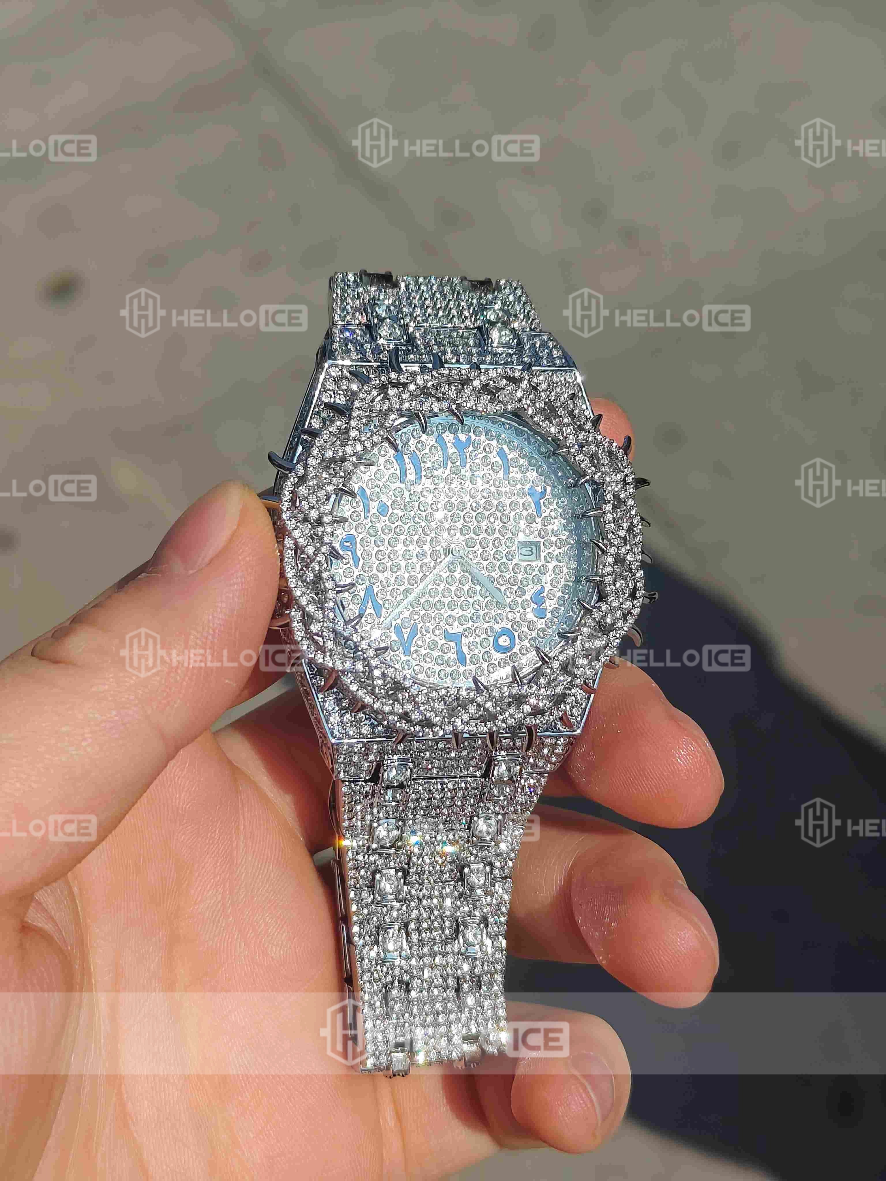 Helloice Review Image