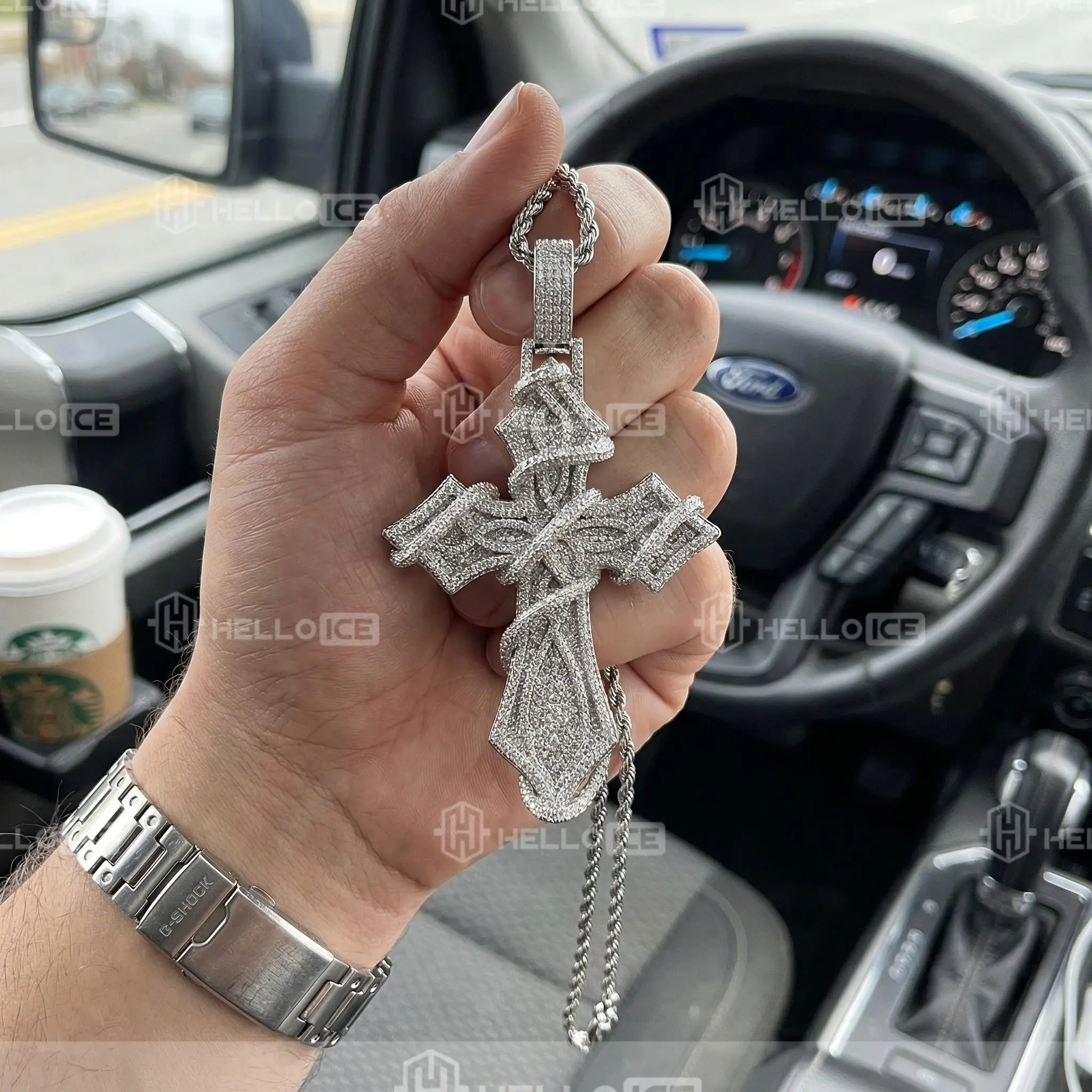 Helloice Review Image