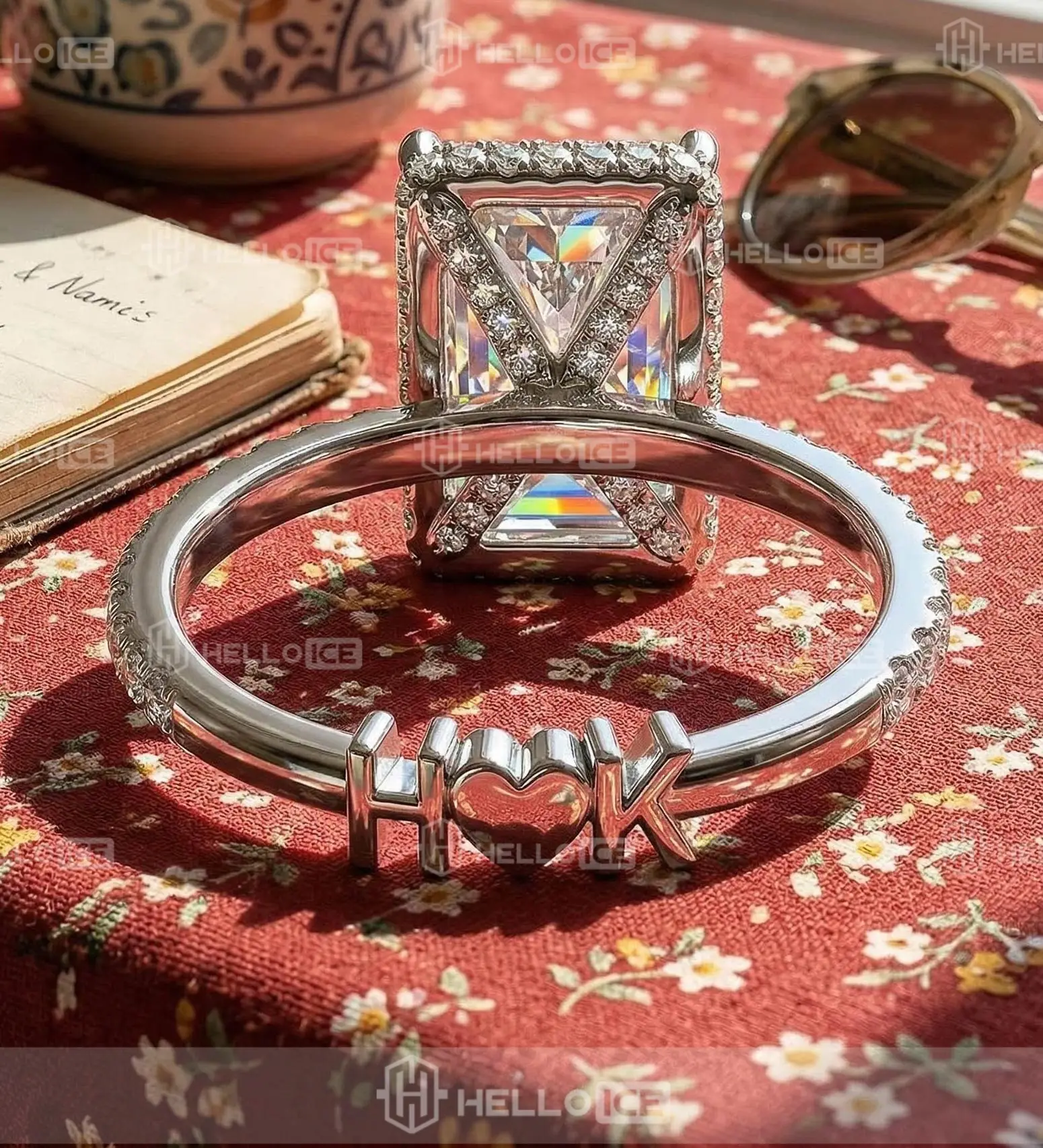 Helloice Review Image