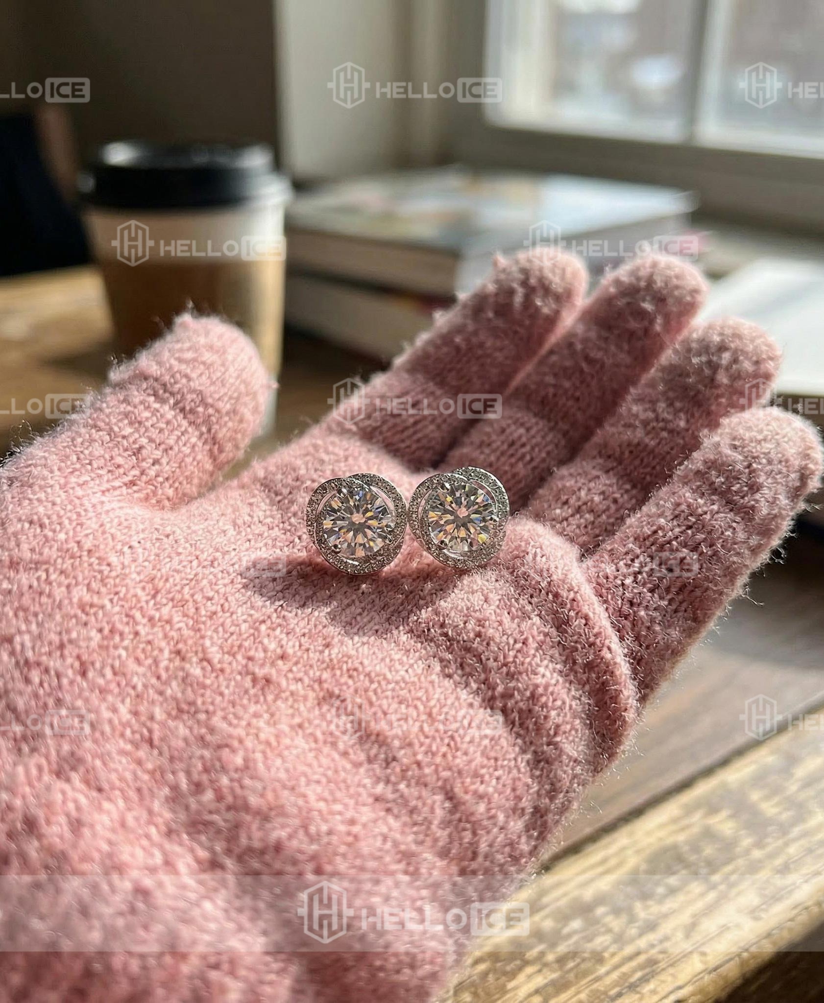 Helloice Review Image