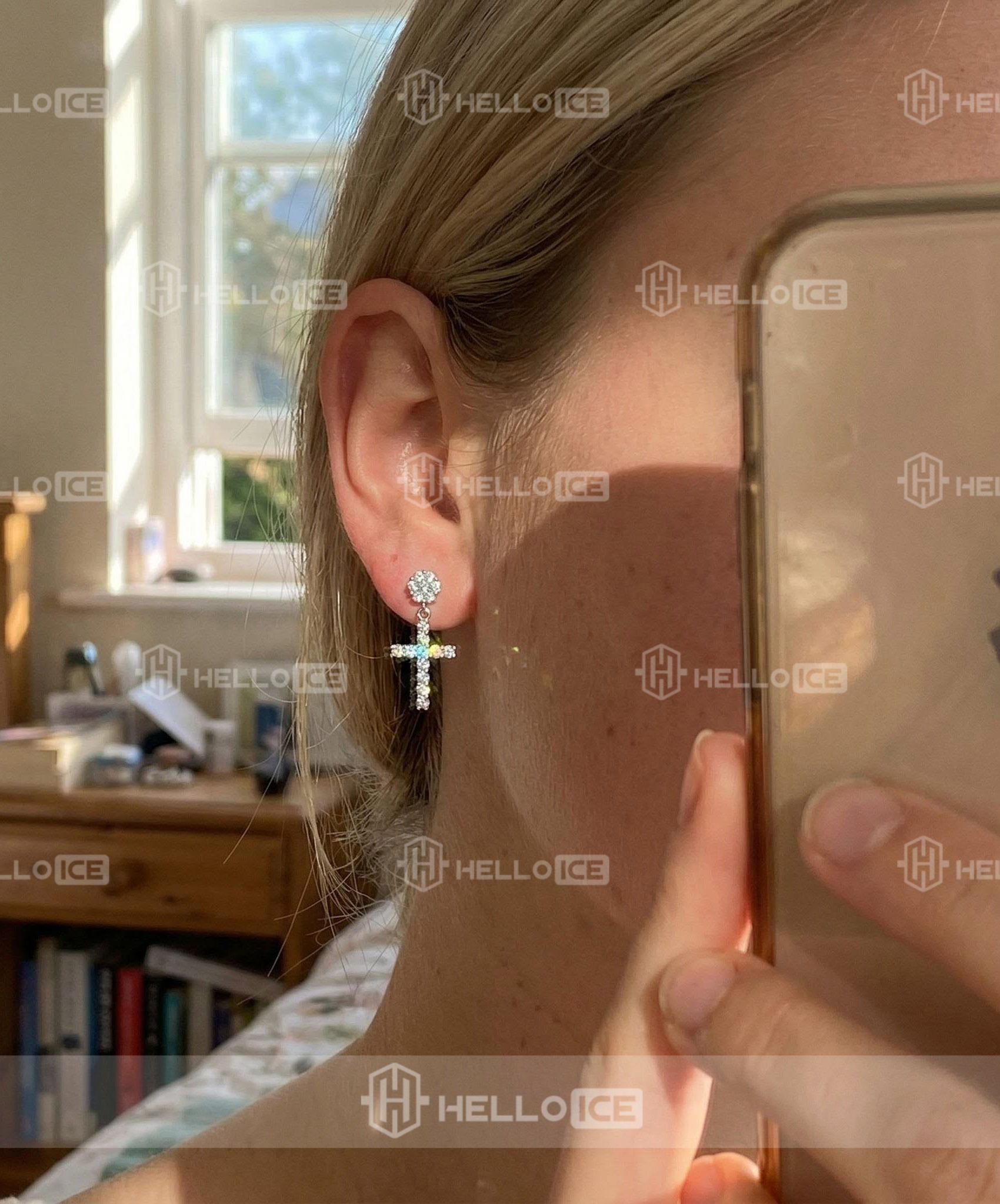 Helloice Review Image