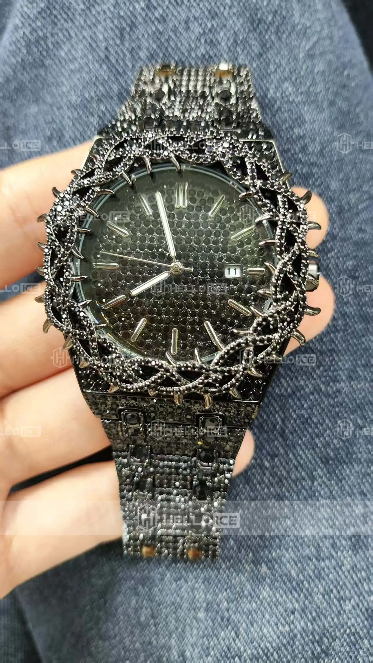 Helloice Review Image