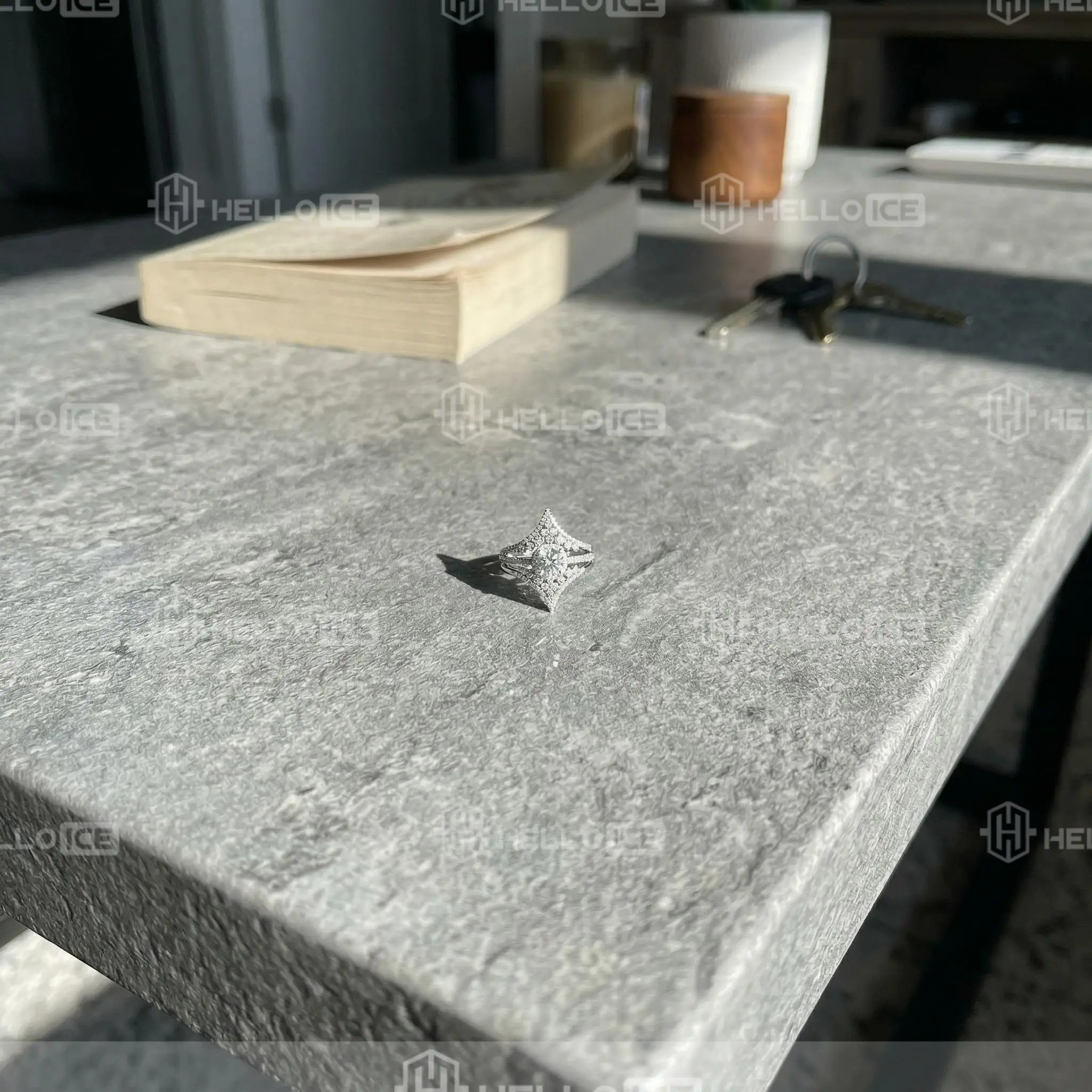 Helloice Review Image