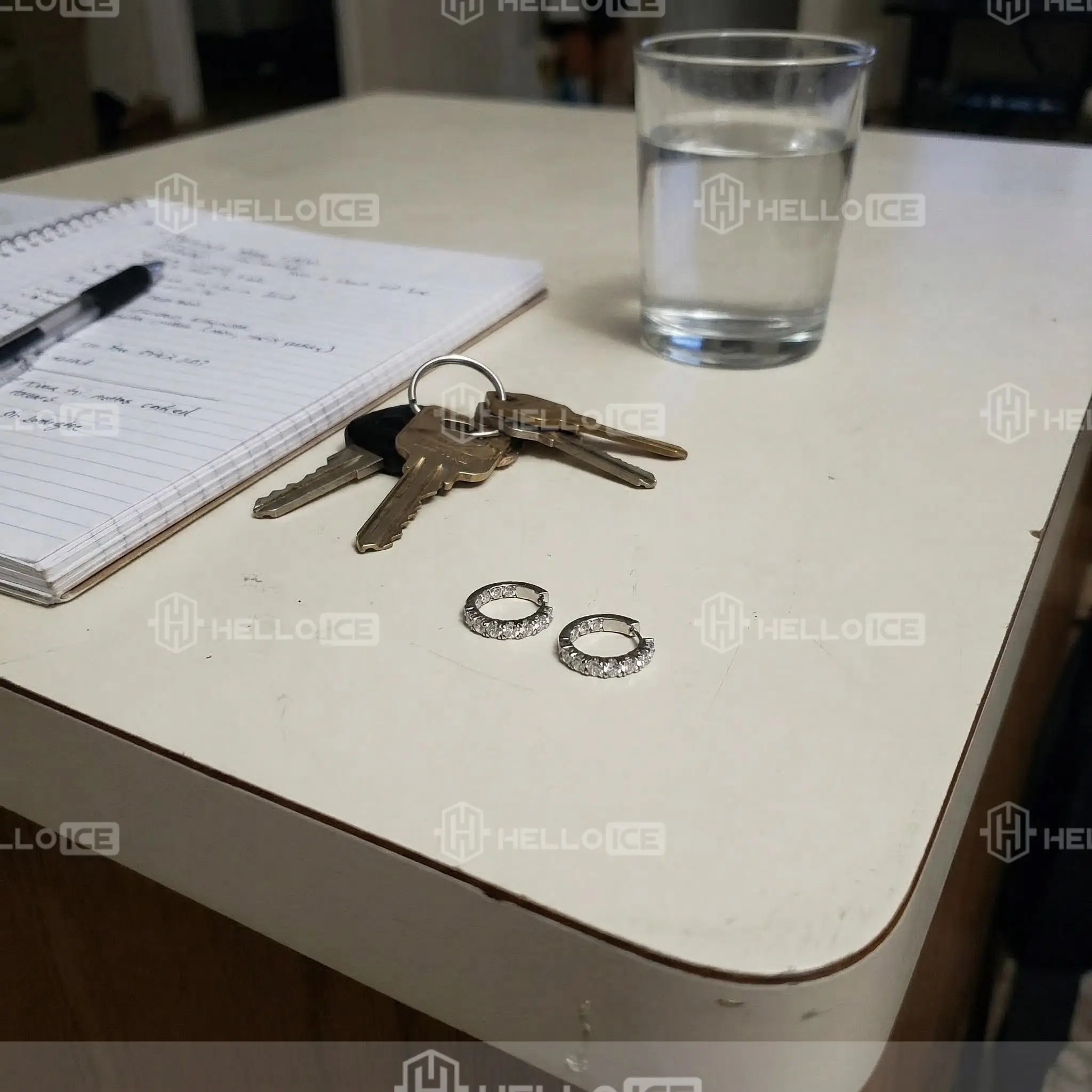 Helloice Review Image