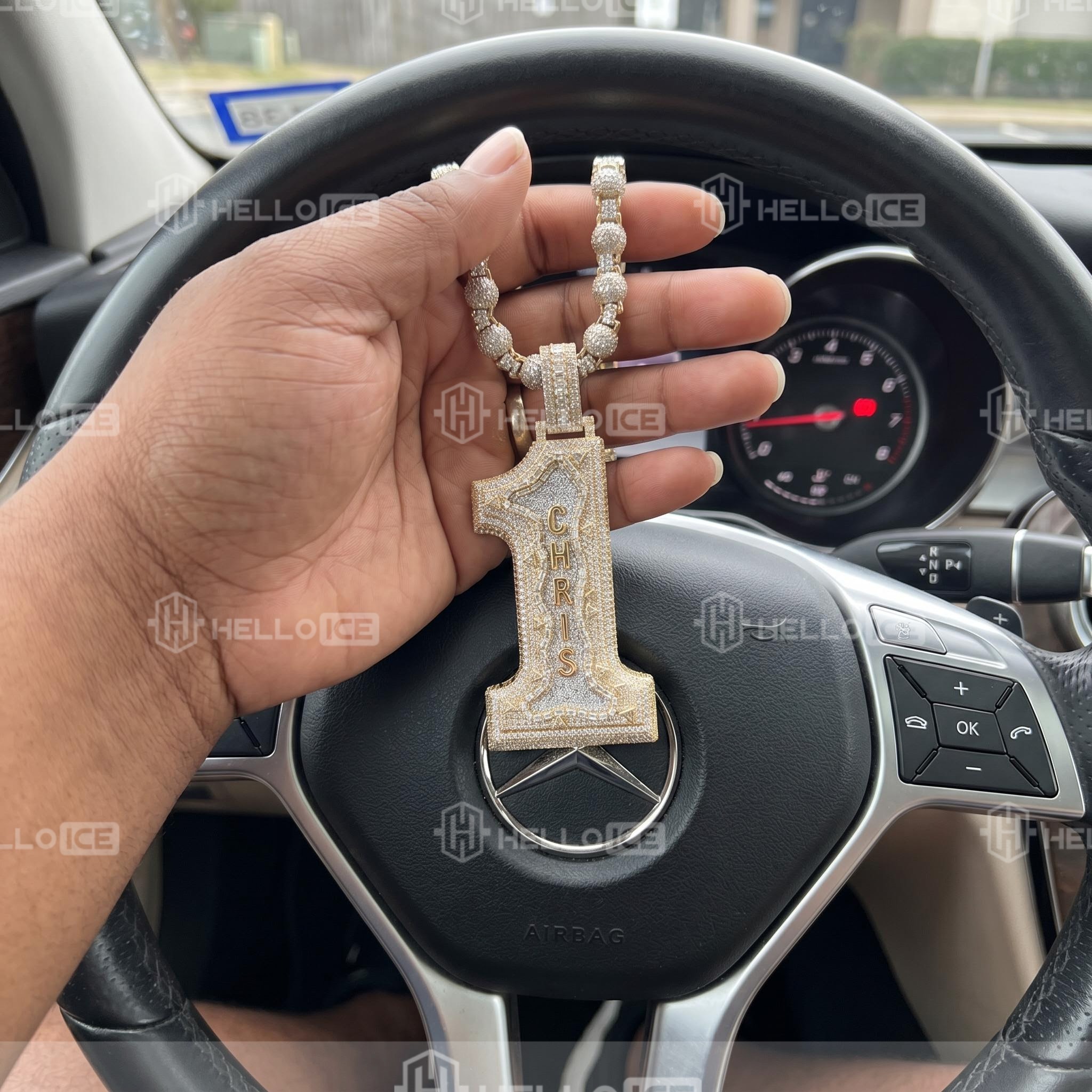 Helloice Review Image