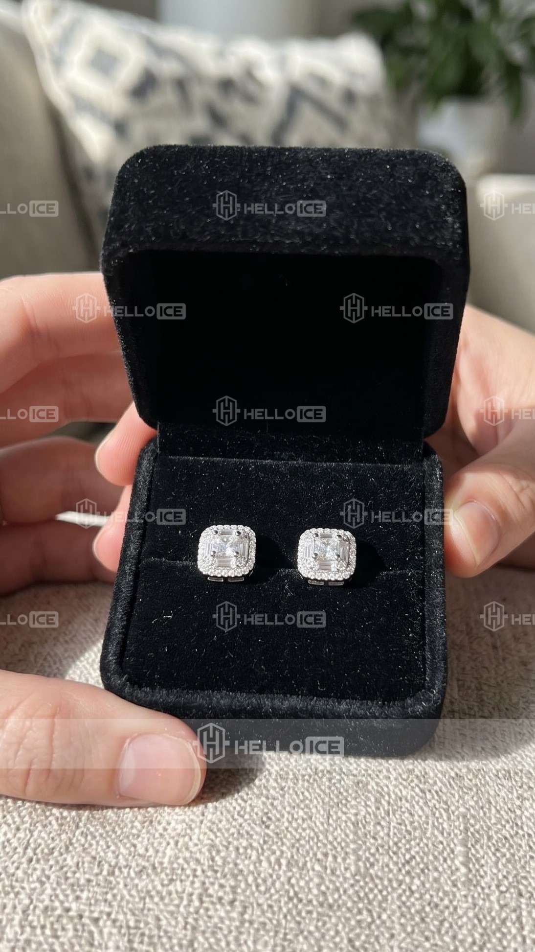 Helloice Review Image