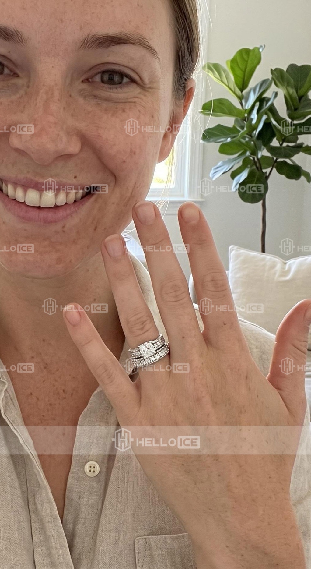 Helloice Review Image
