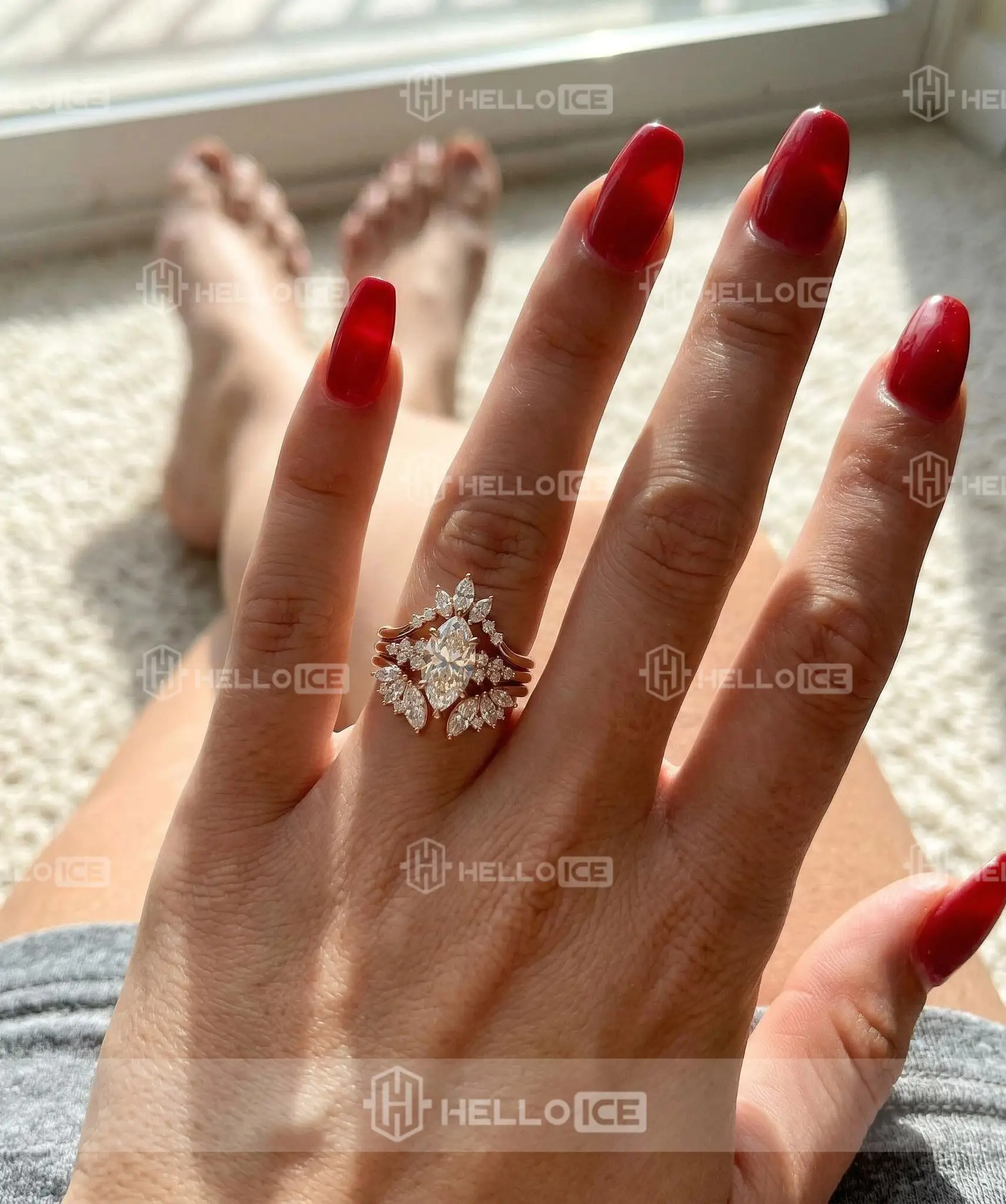 Helloice Review Image