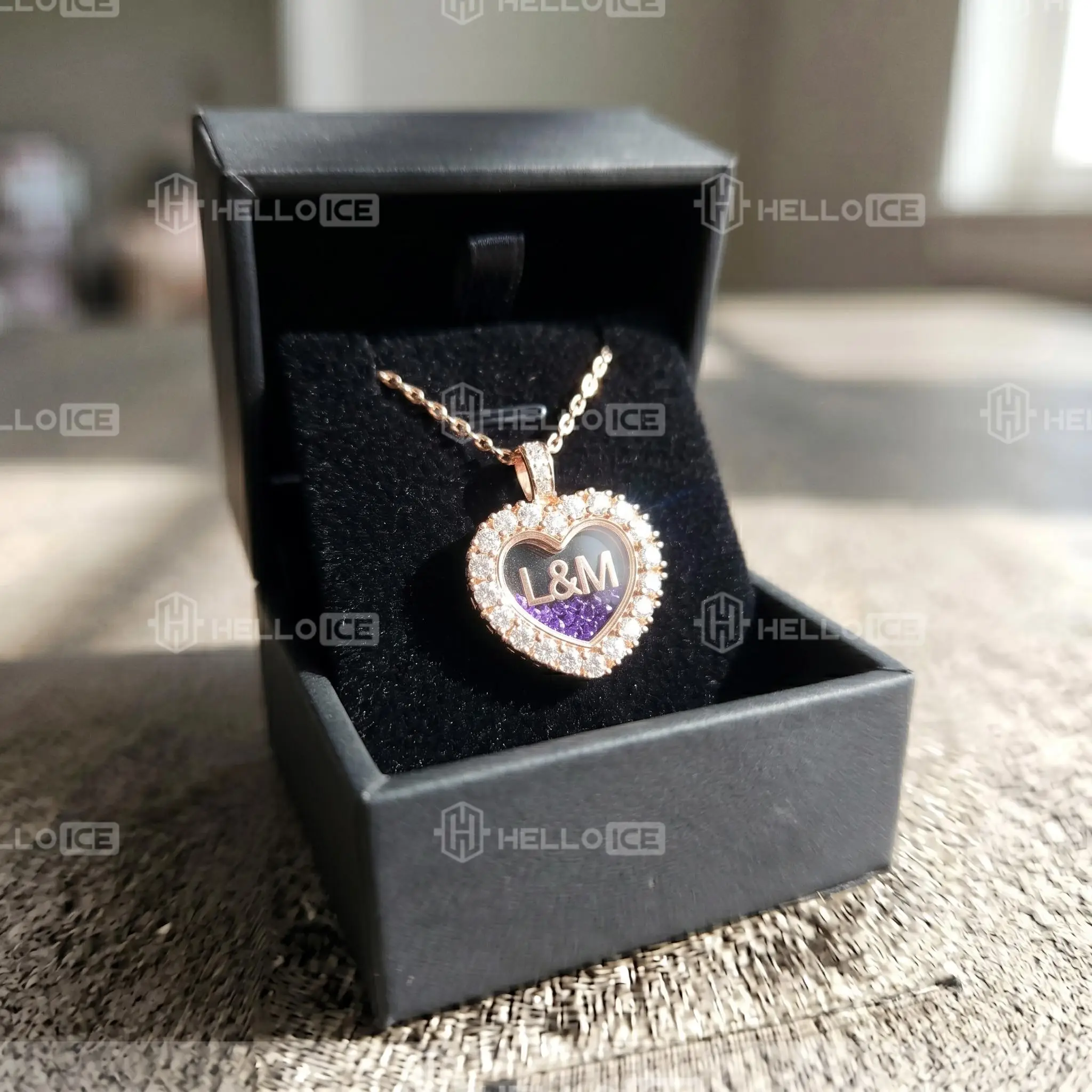 Helloice Review Image