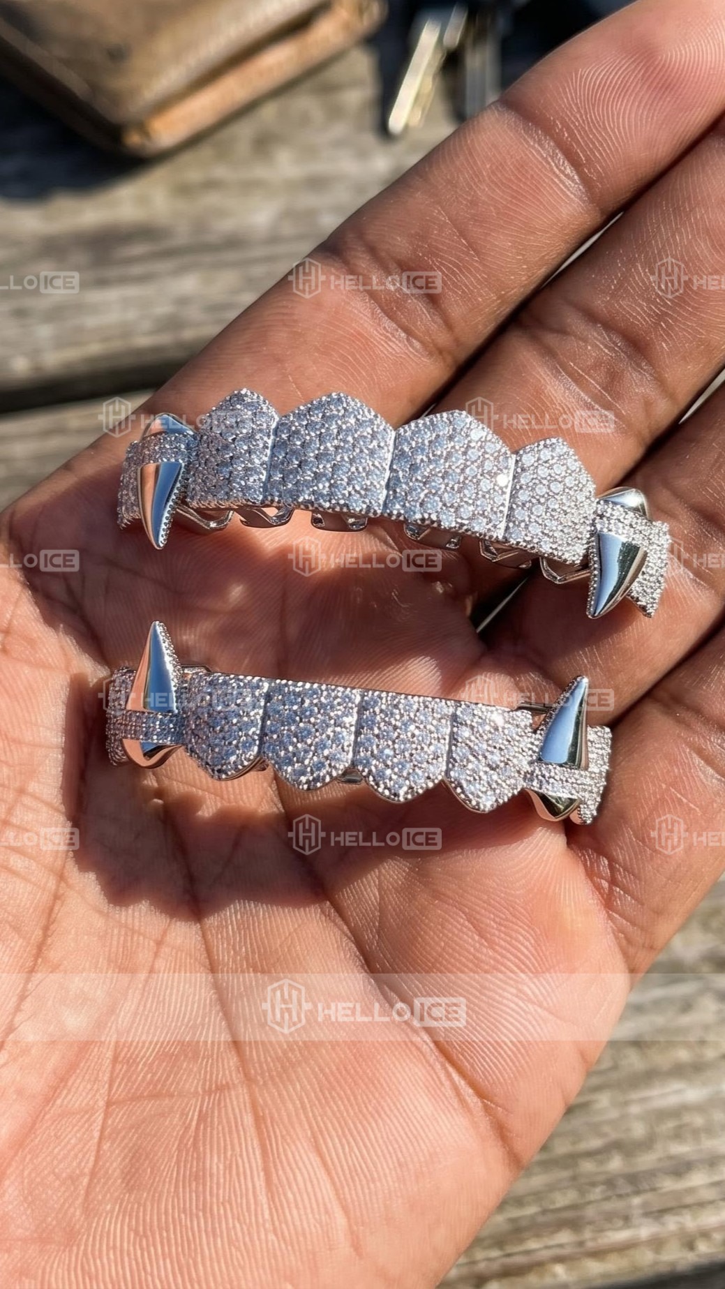 Helloice Review Image