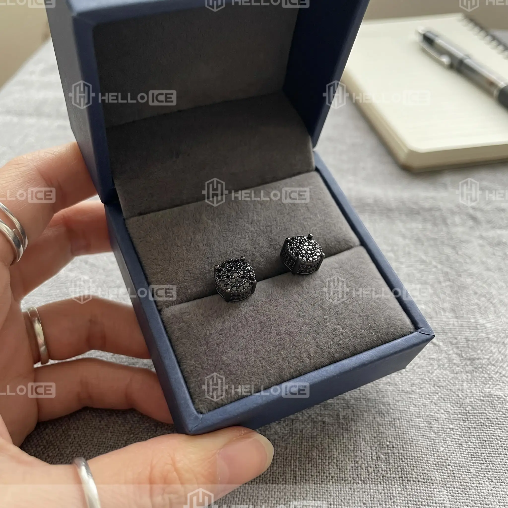 Helloice Review Image