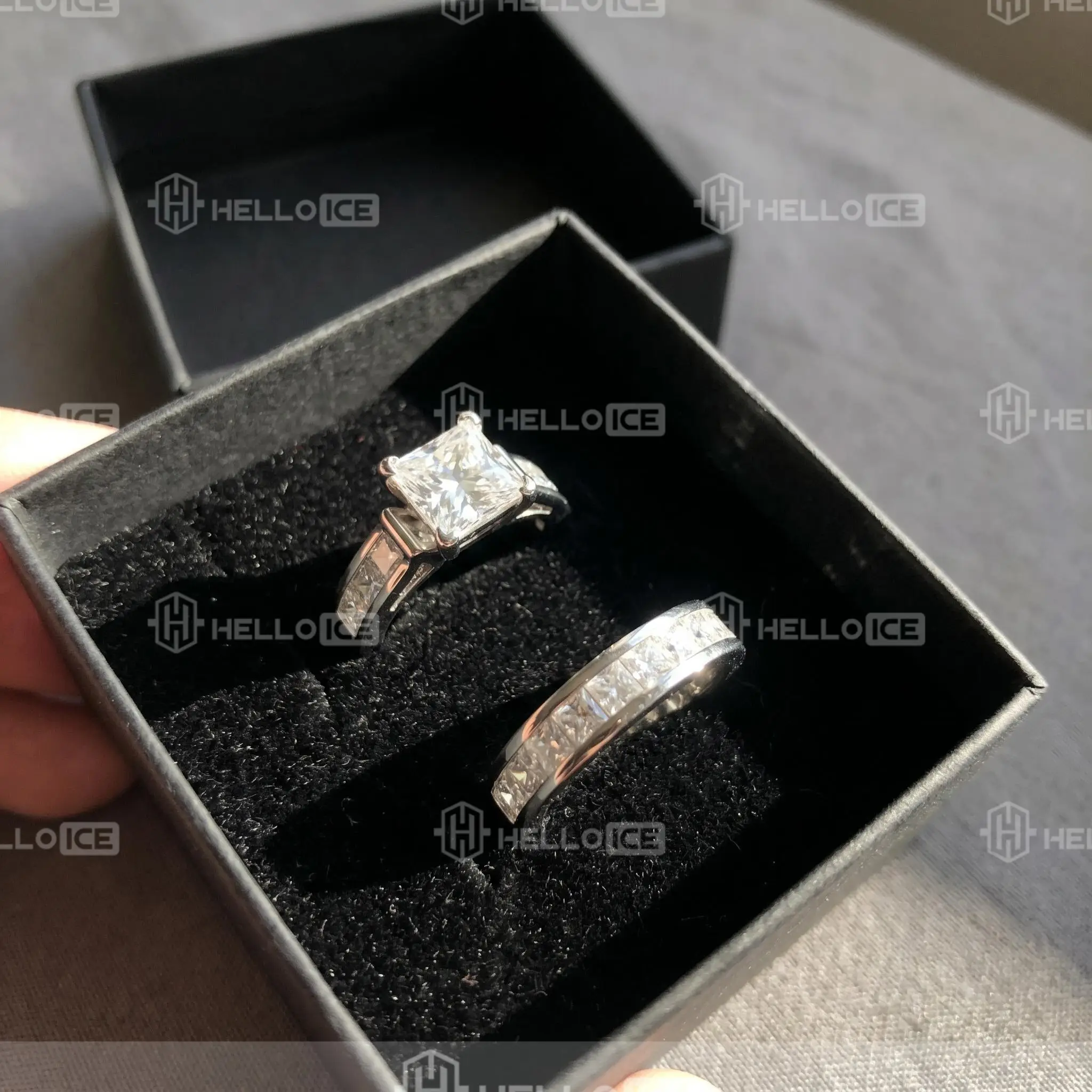 Helloice Review Image