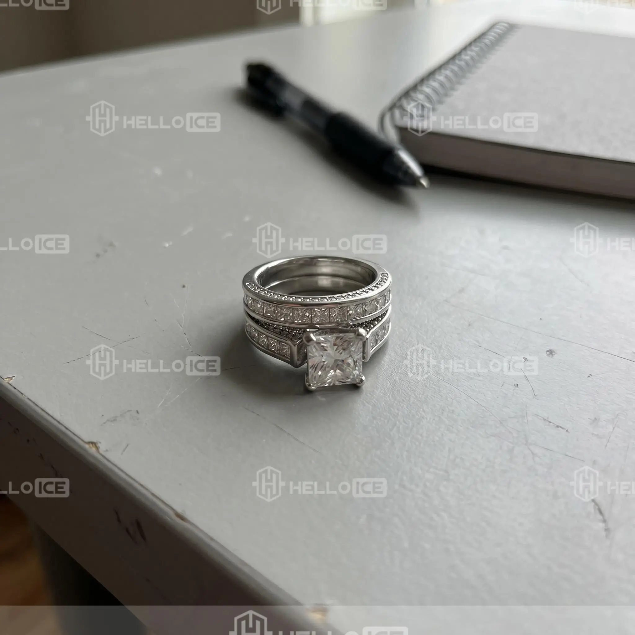 Helloice Review Image