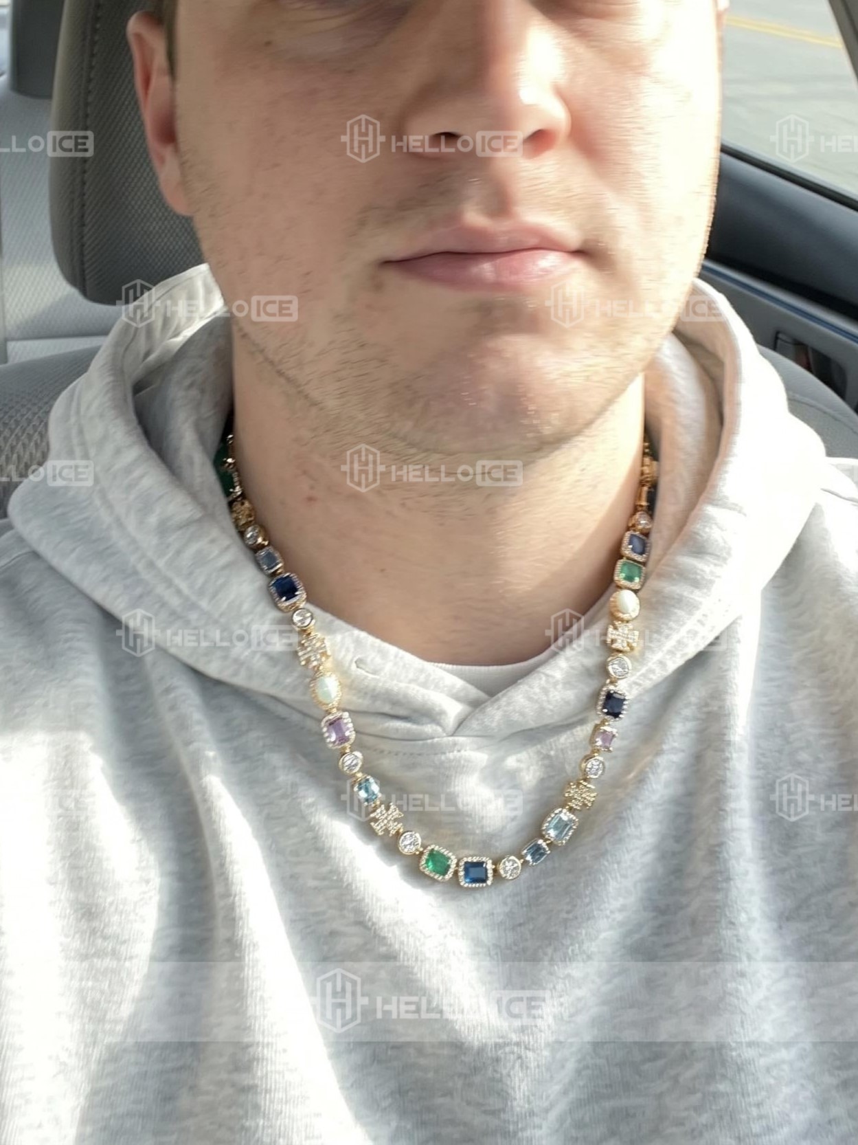 Helloice Review Image