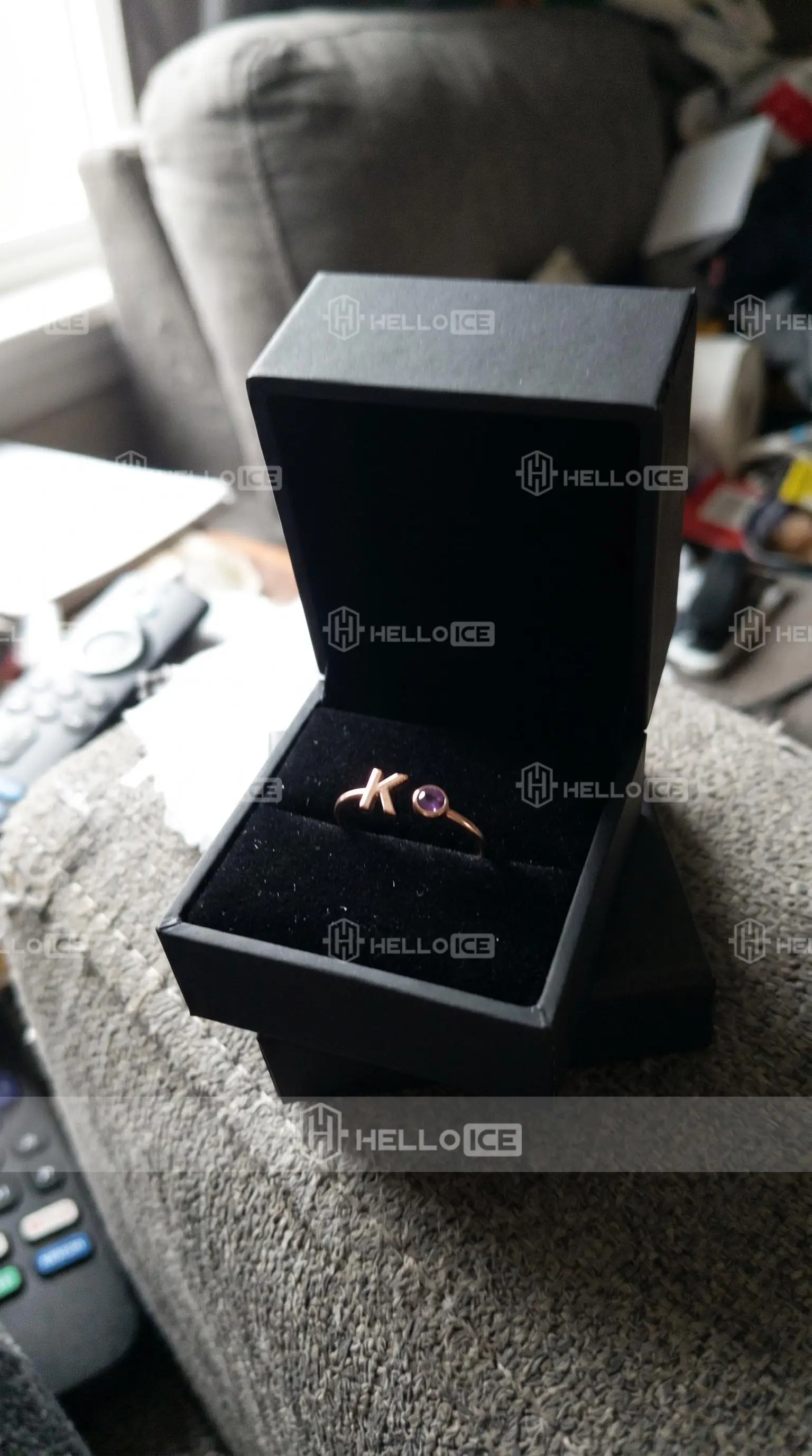 Helloice Review Image