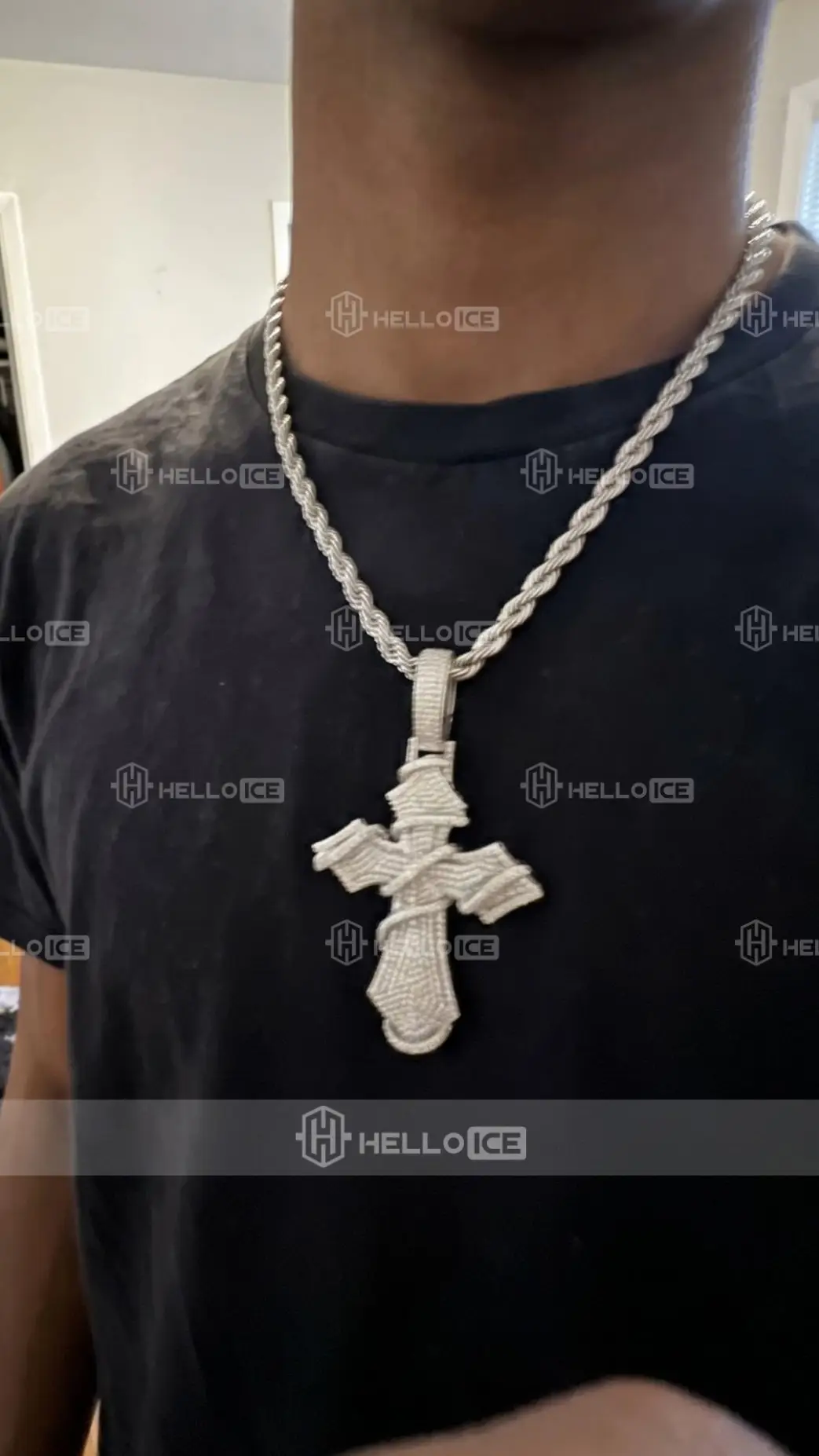 Helloice Review Image