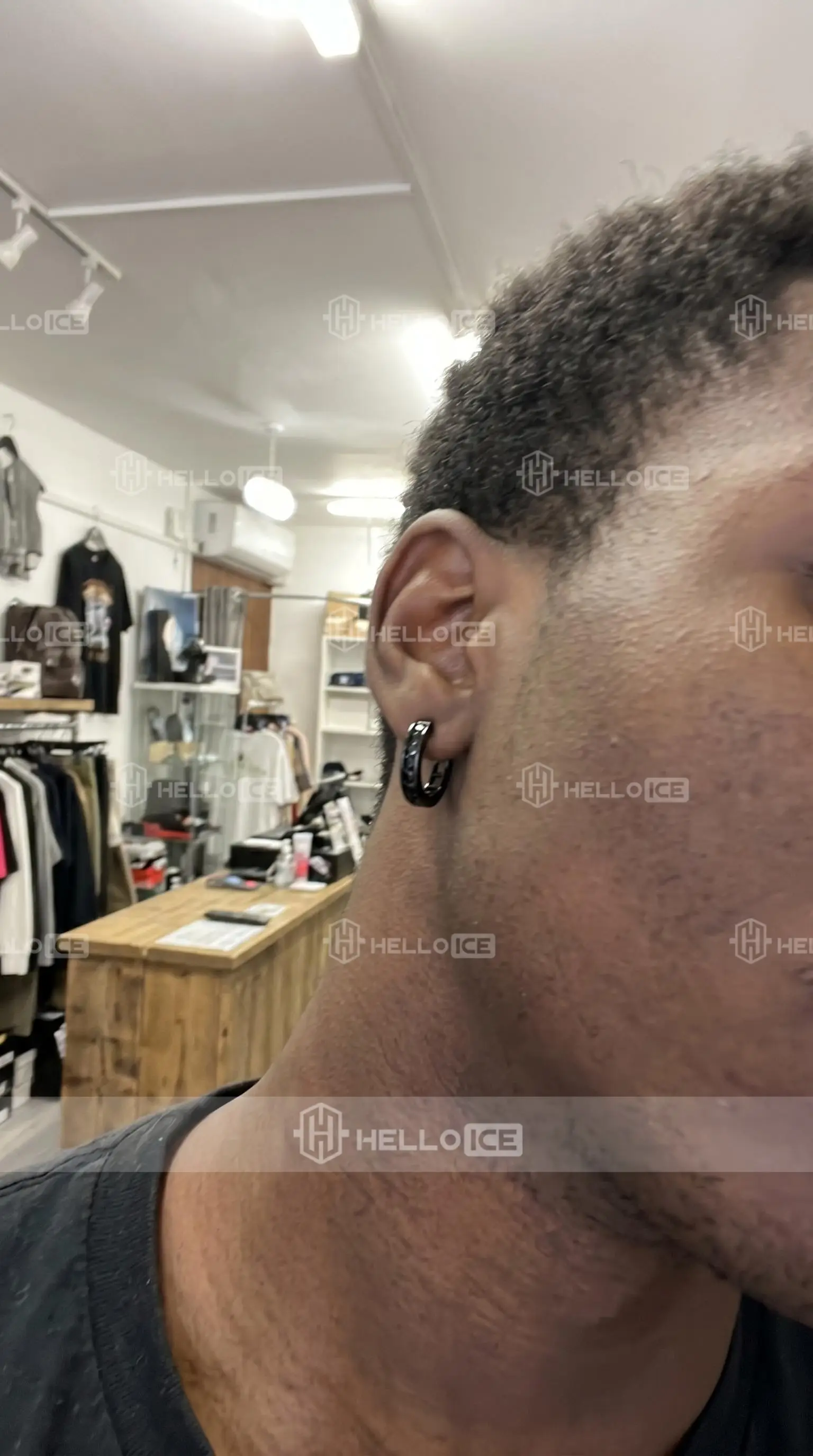 Helloice Review Image