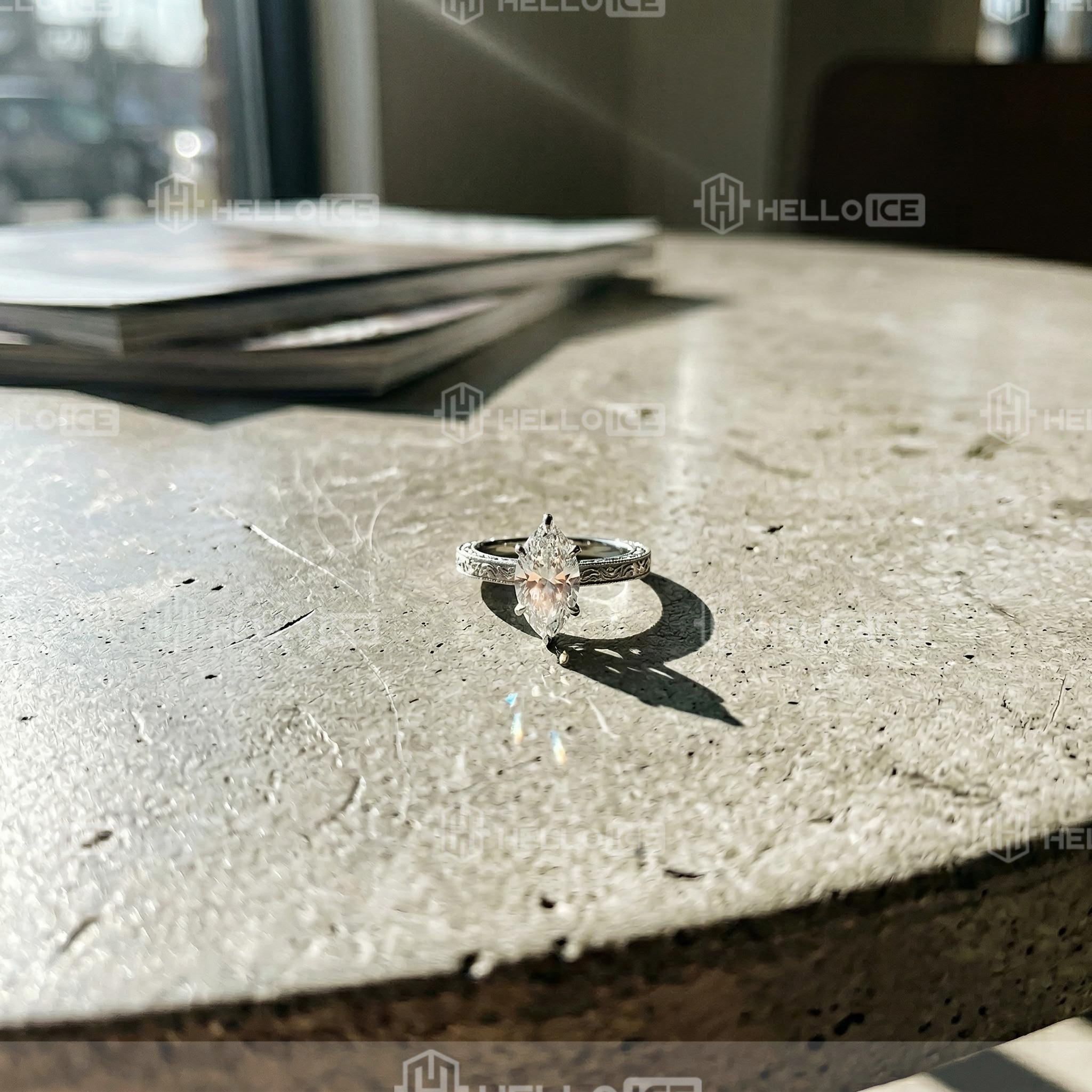 Helloice Review Image