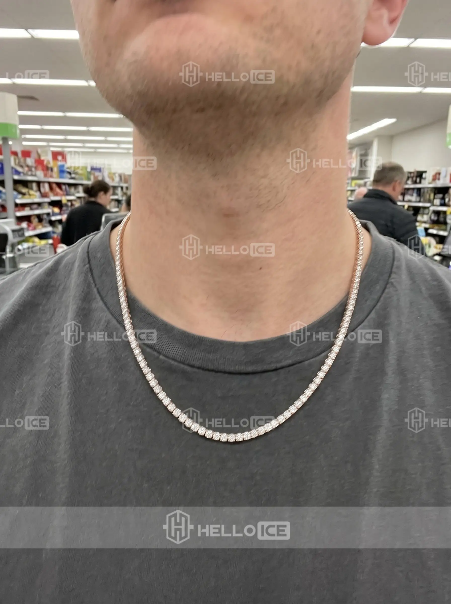 Helloice Review Image