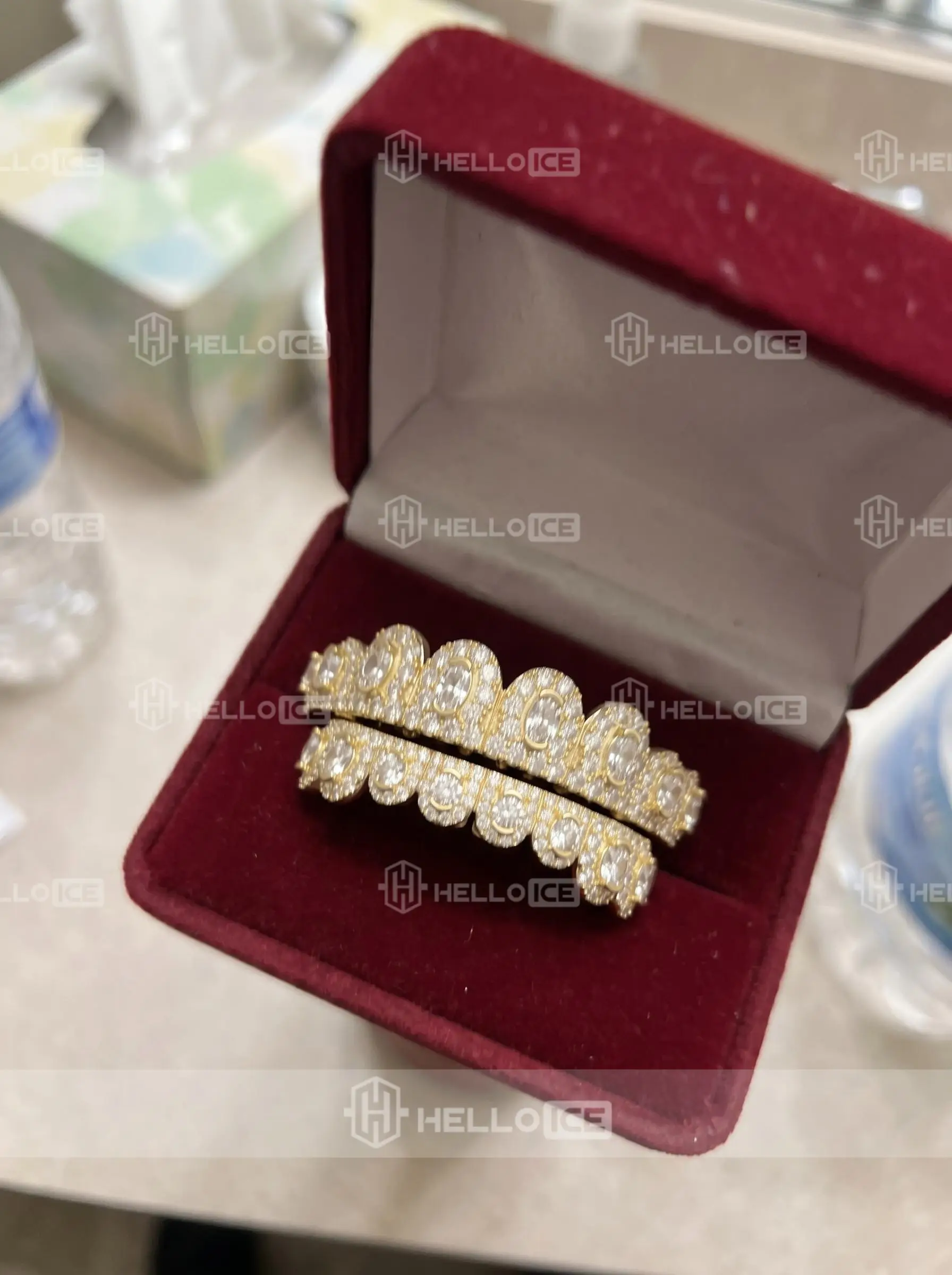 Helloice Review Image