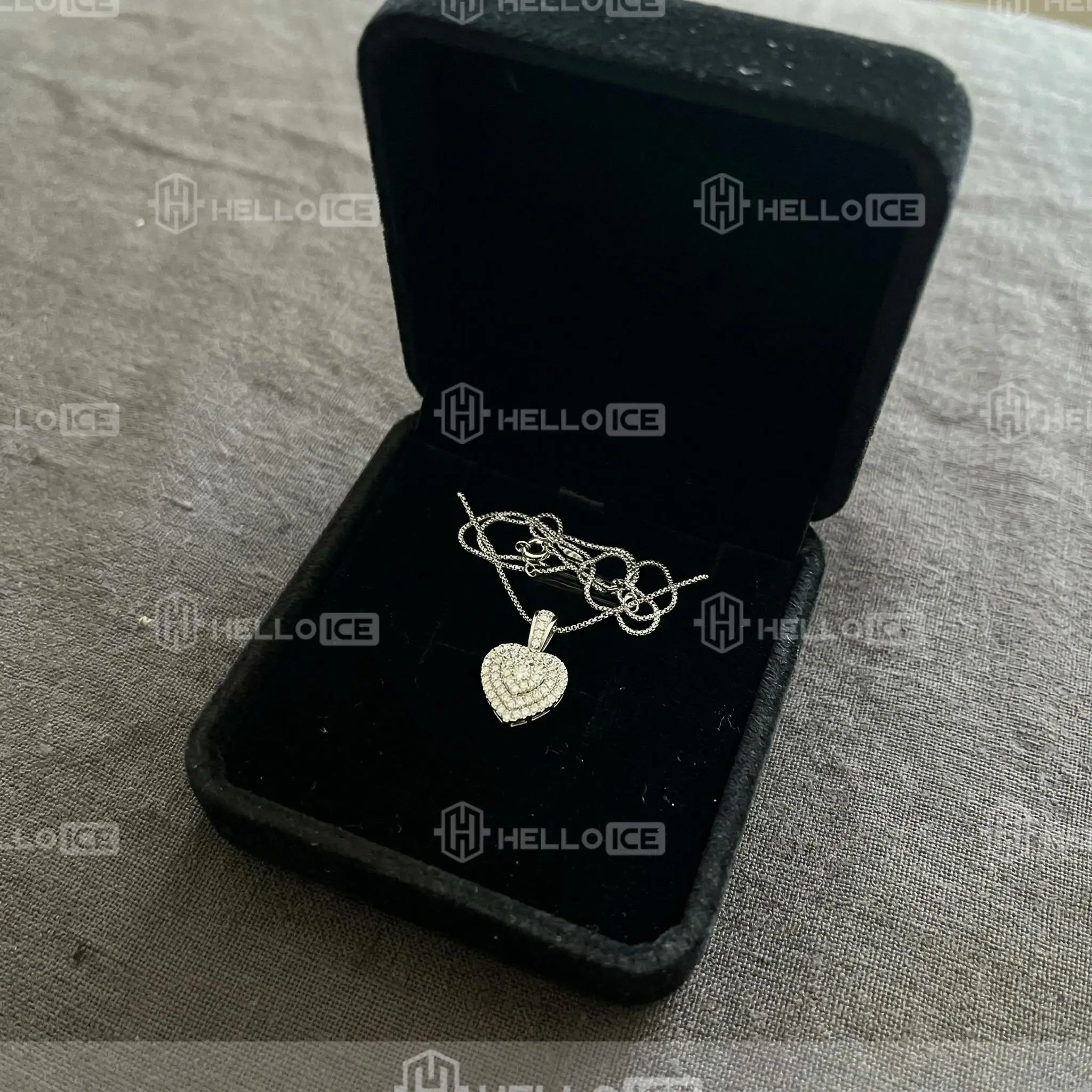 Helloice Review Image