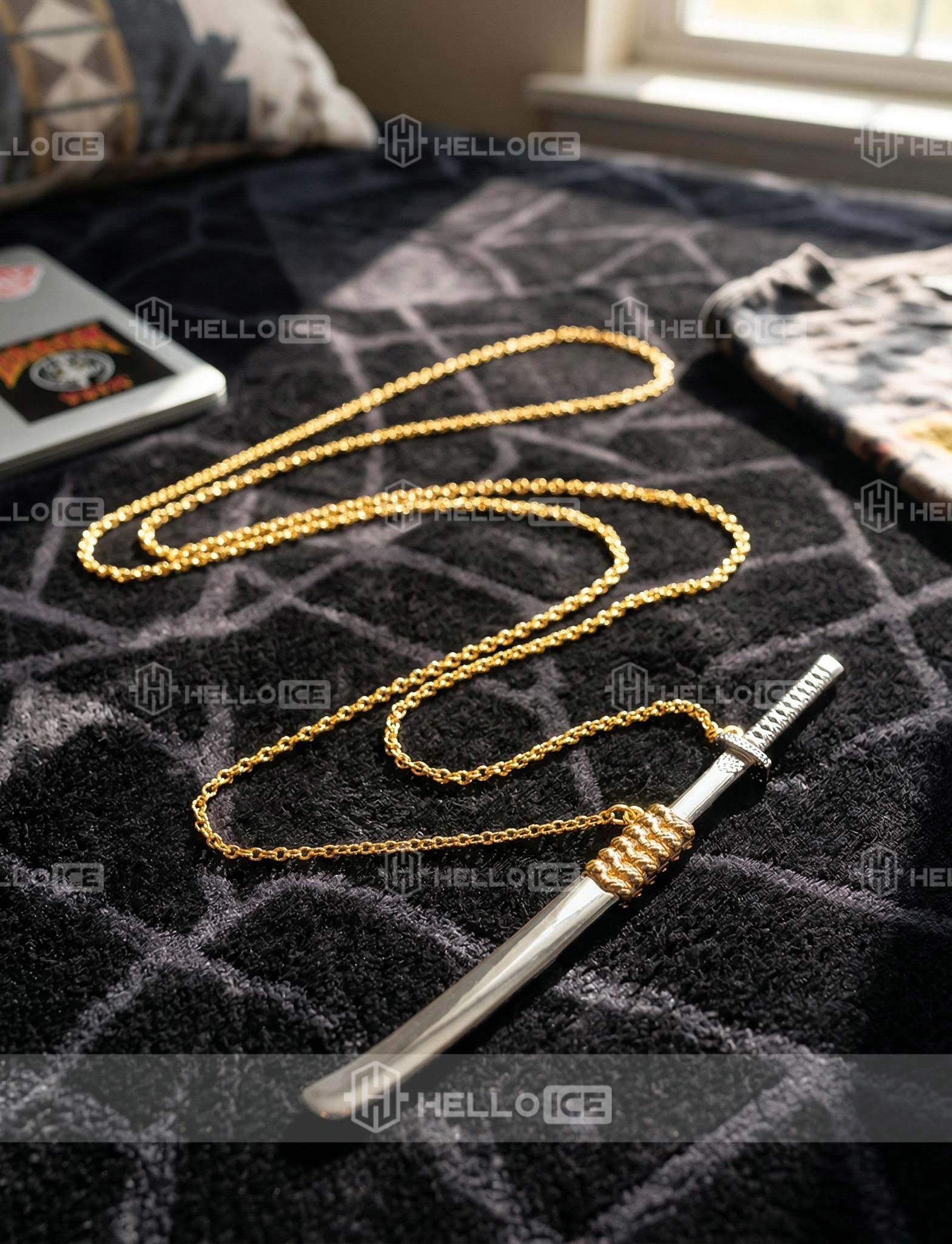 Helloice Review Image