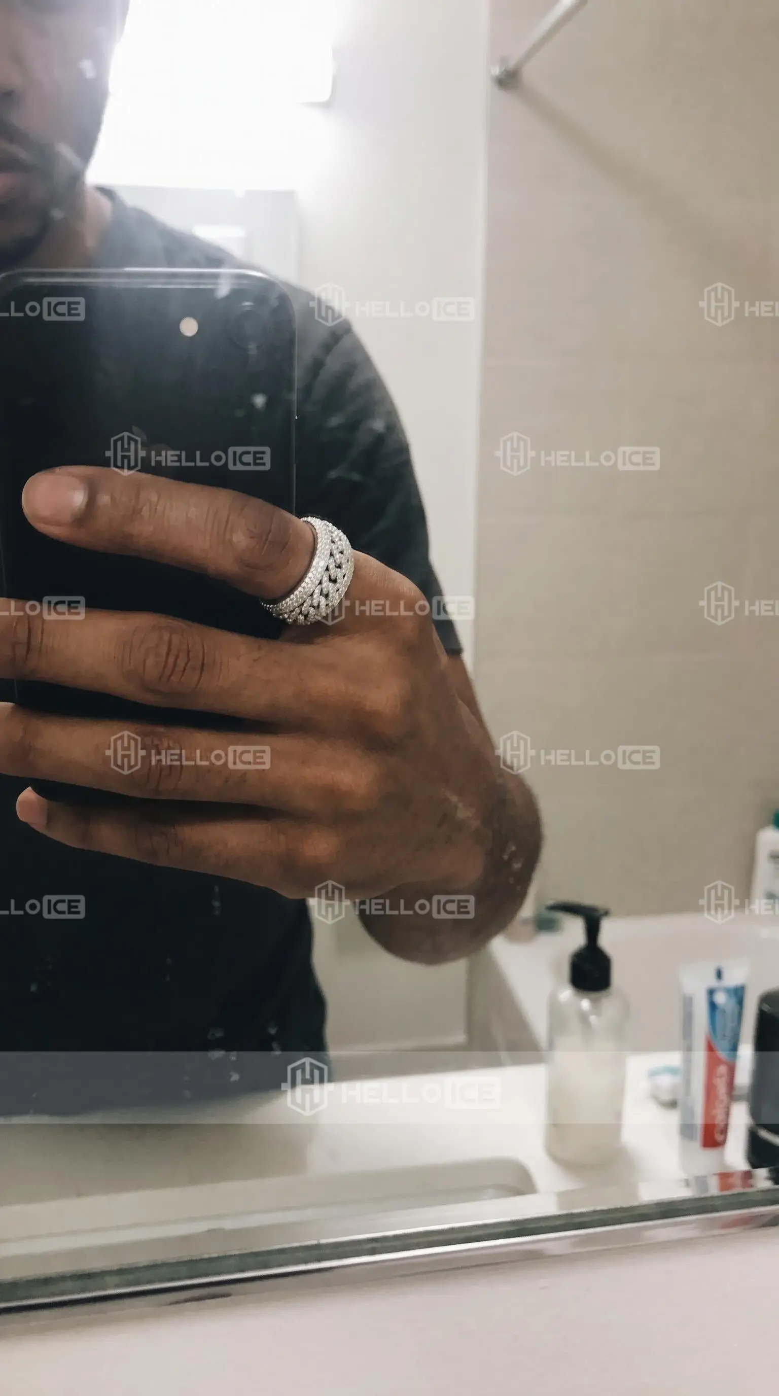 Helloice Review Image
