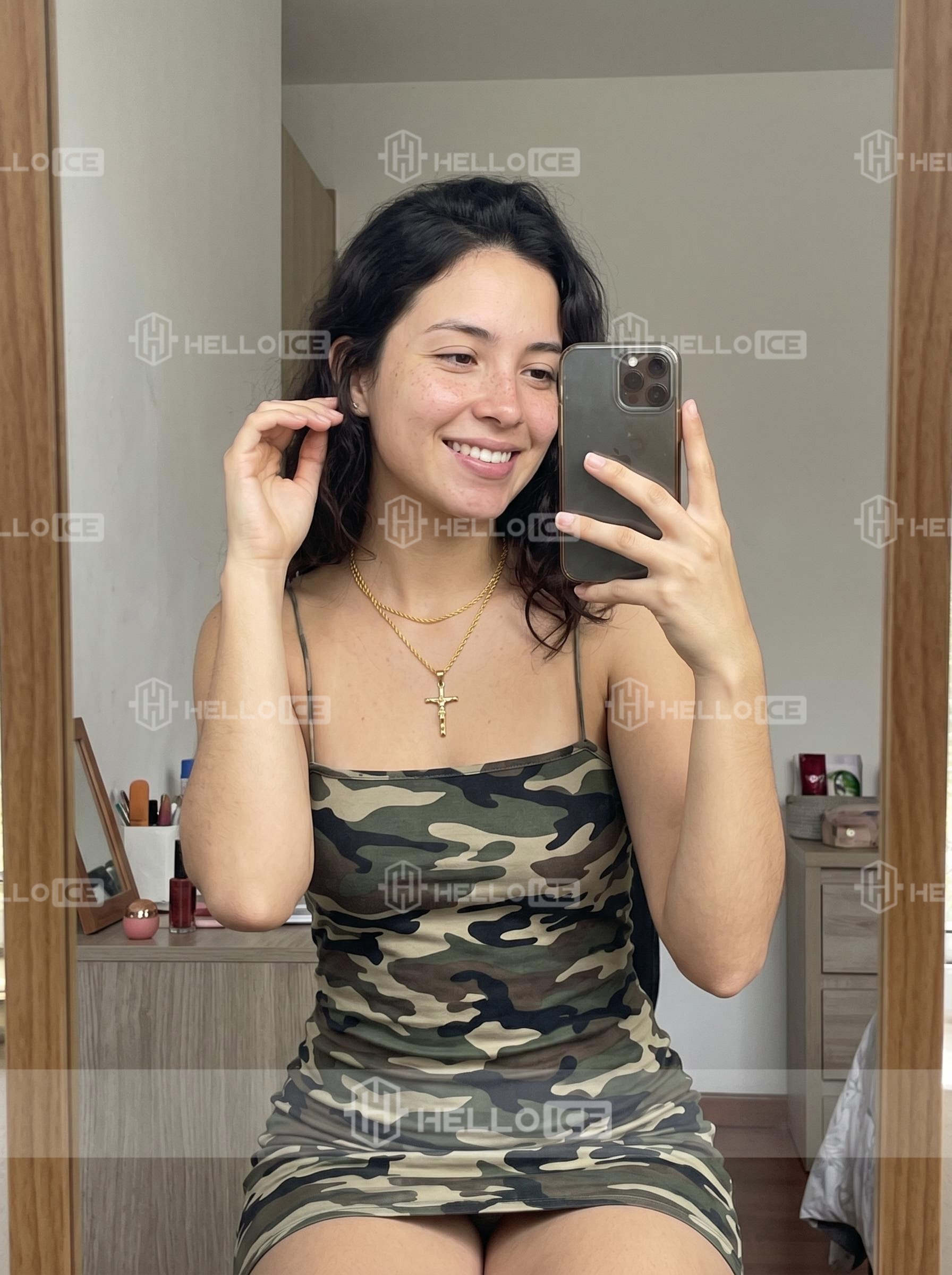 Helloice Review Image