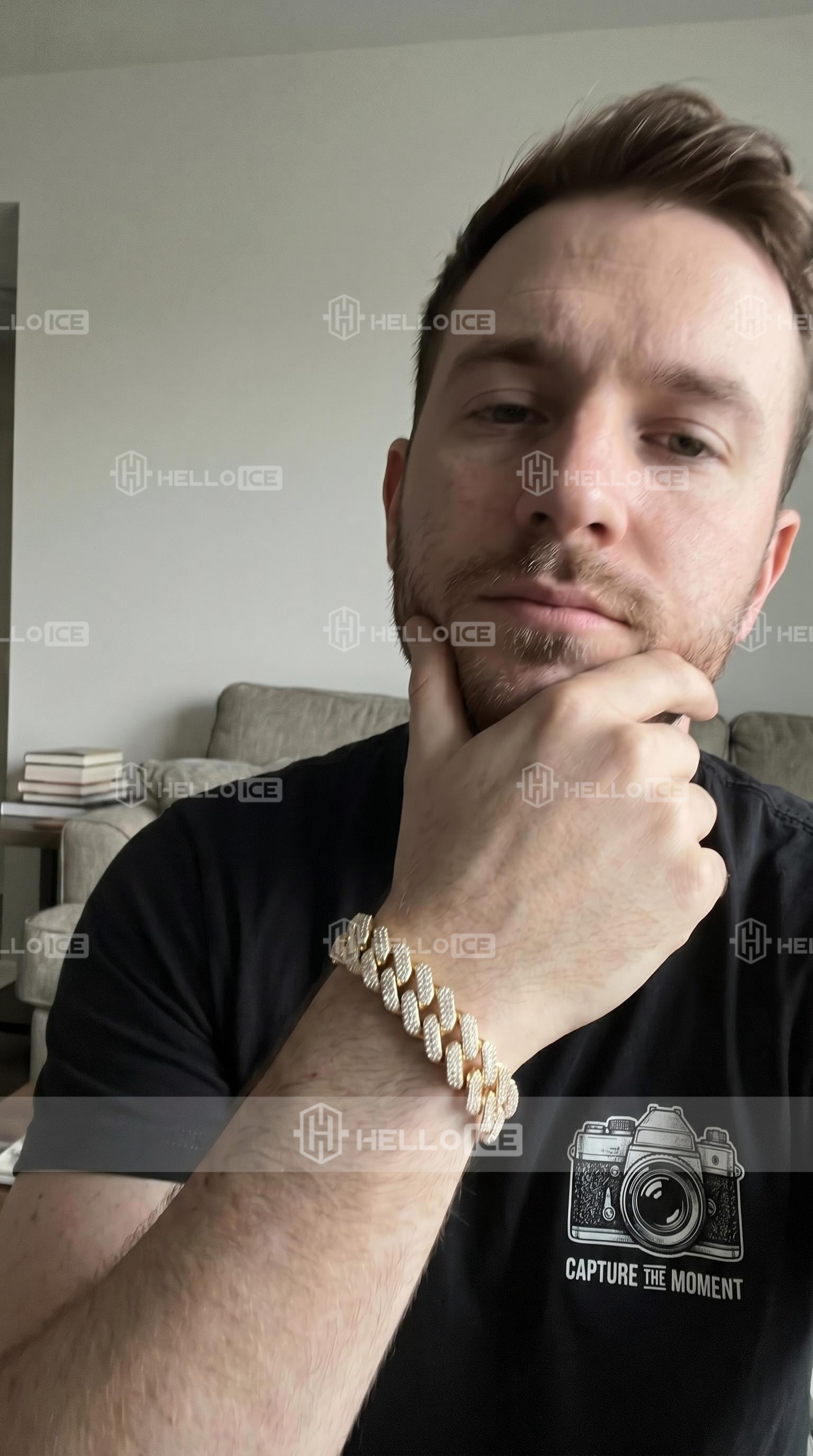 Helloice Review Image