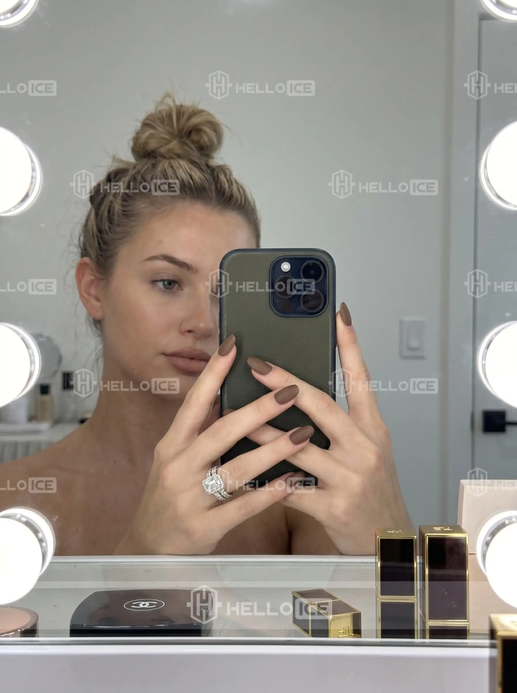 Helloice Review Image