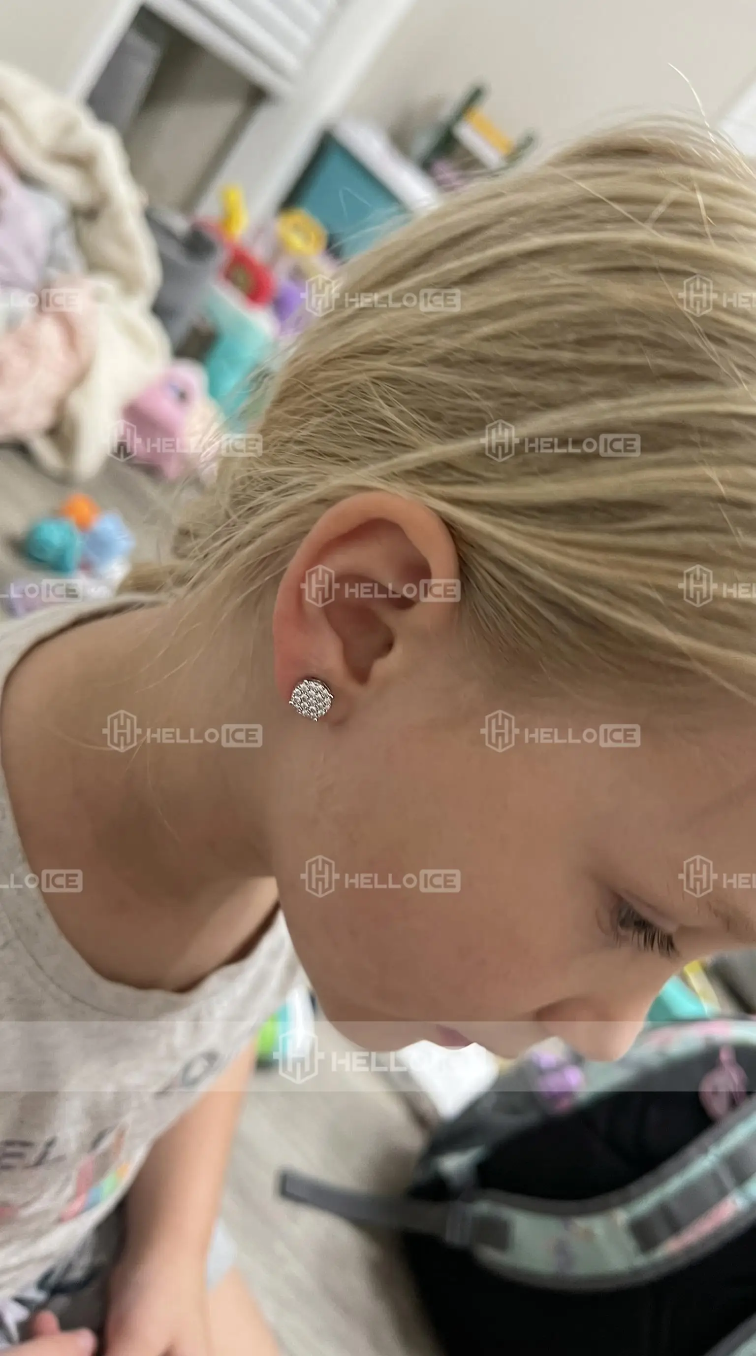 Helloice Review Image