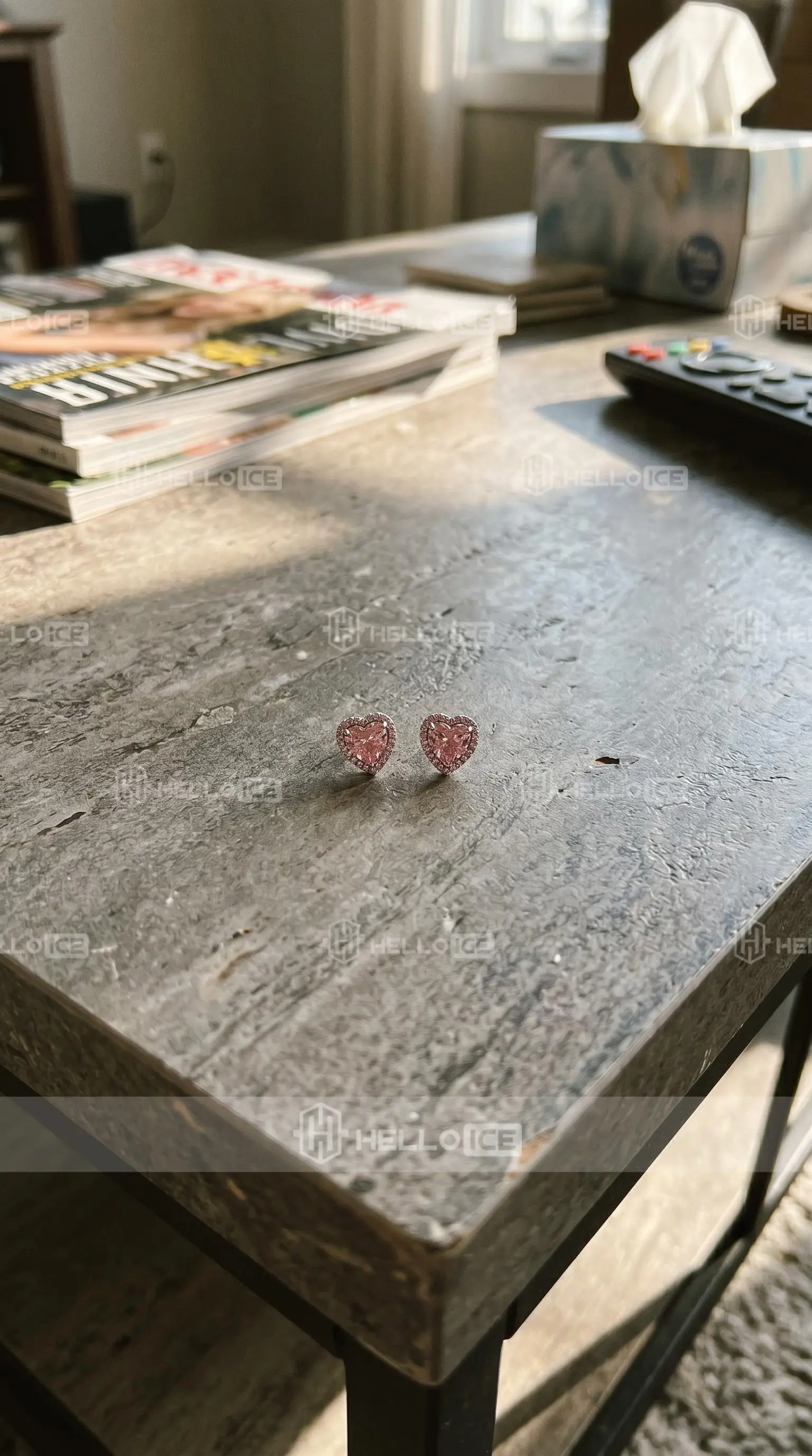 Helloice Review Image