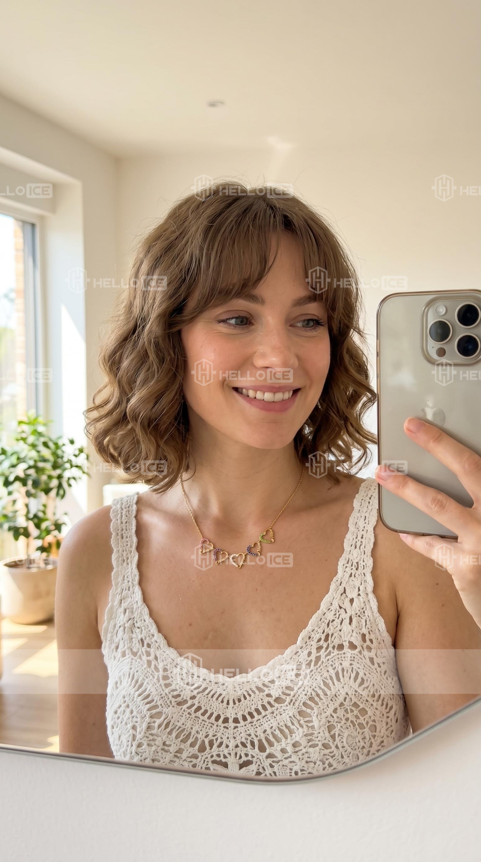 Helloice Review Image