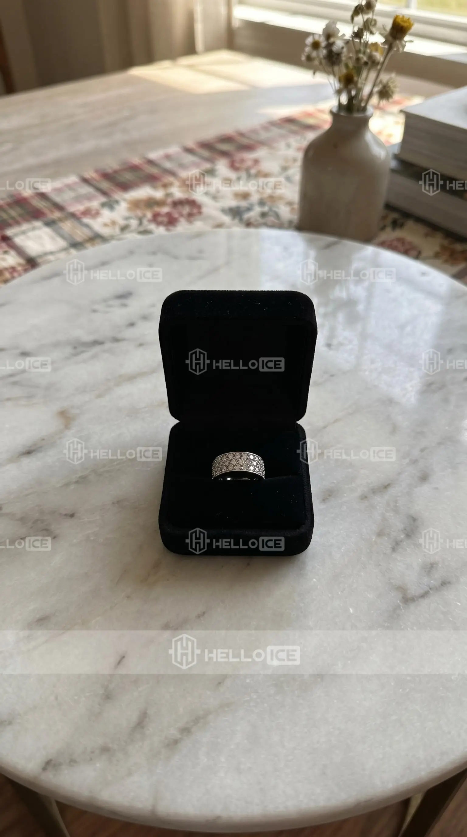 Helloice Review Image