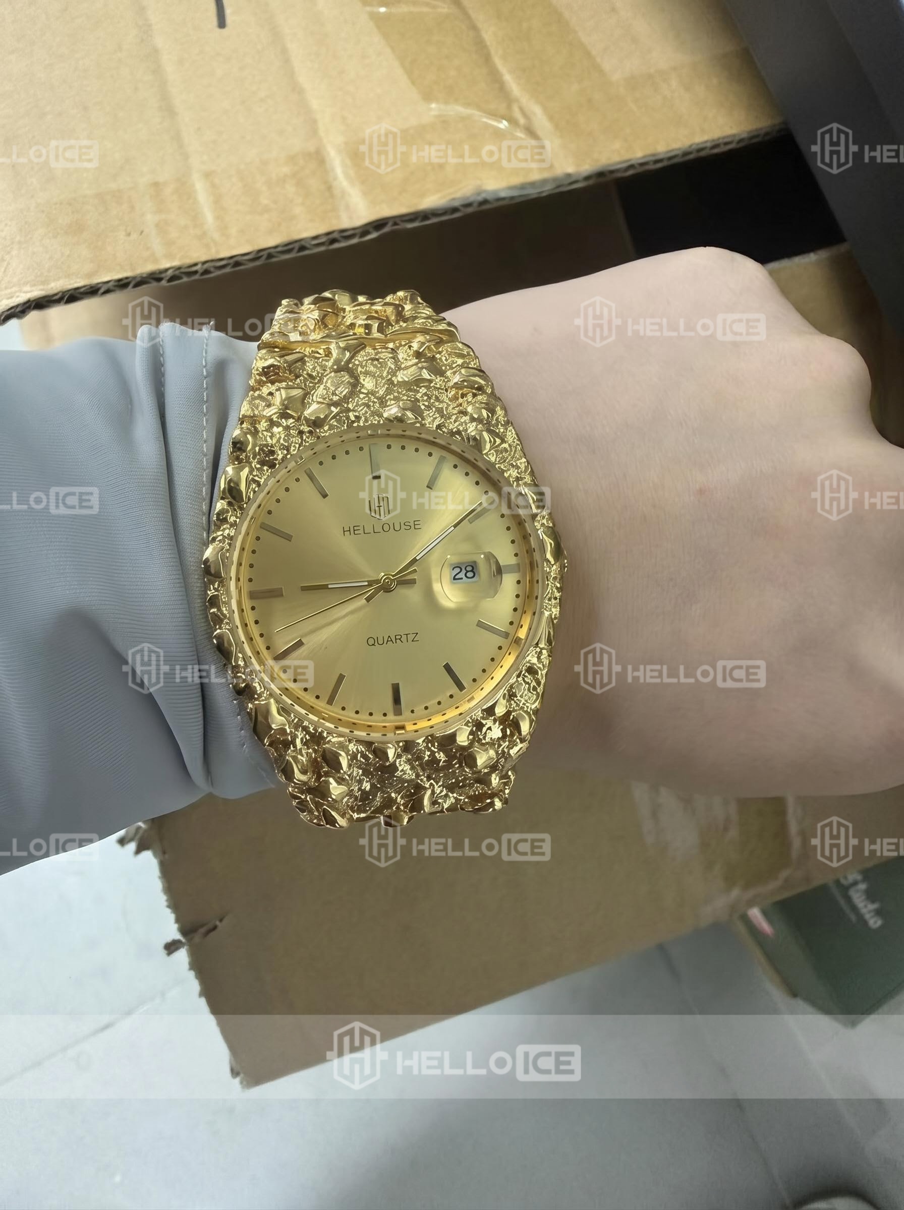 Helloice Review Image