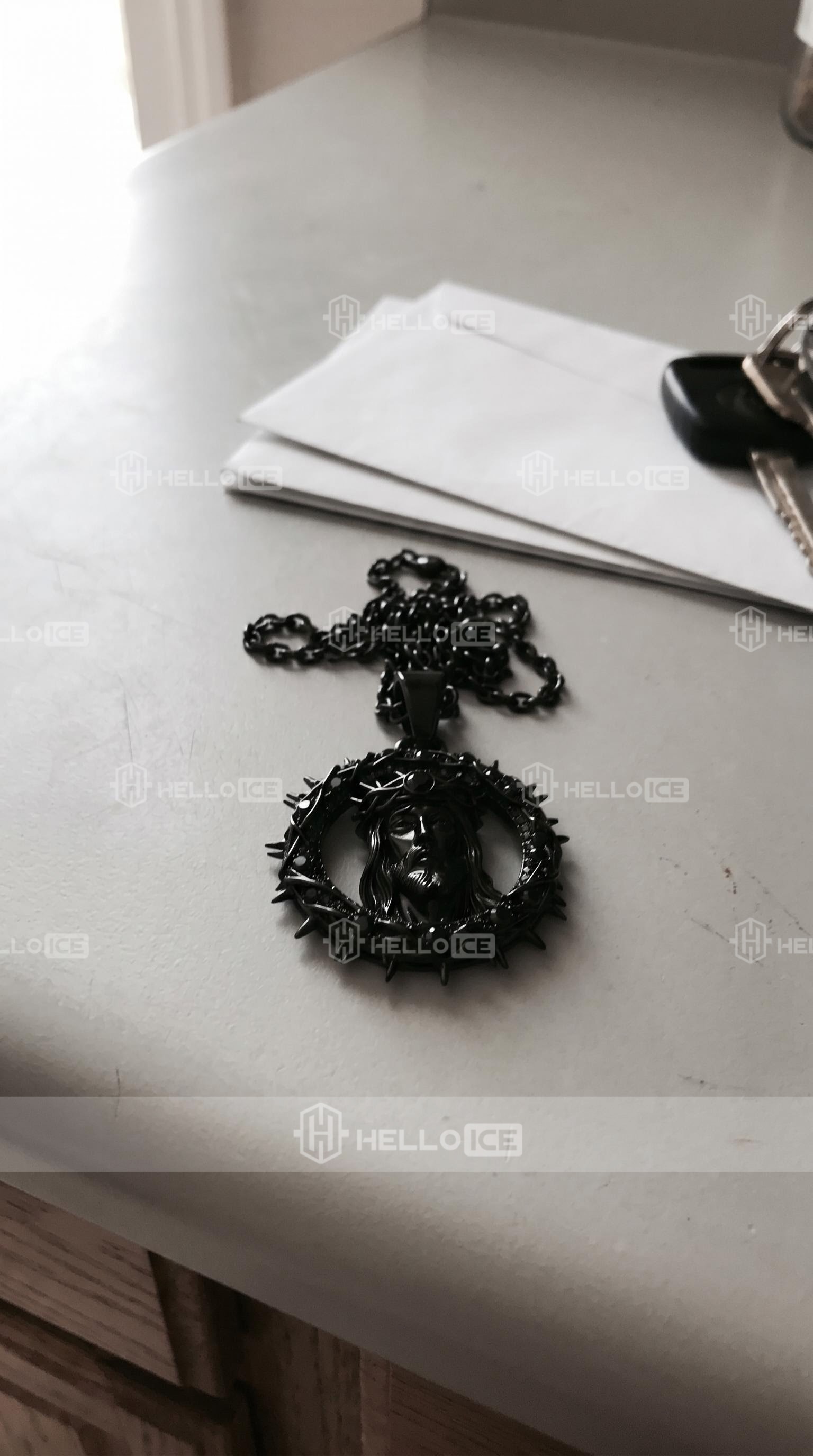 Helloice Review Image