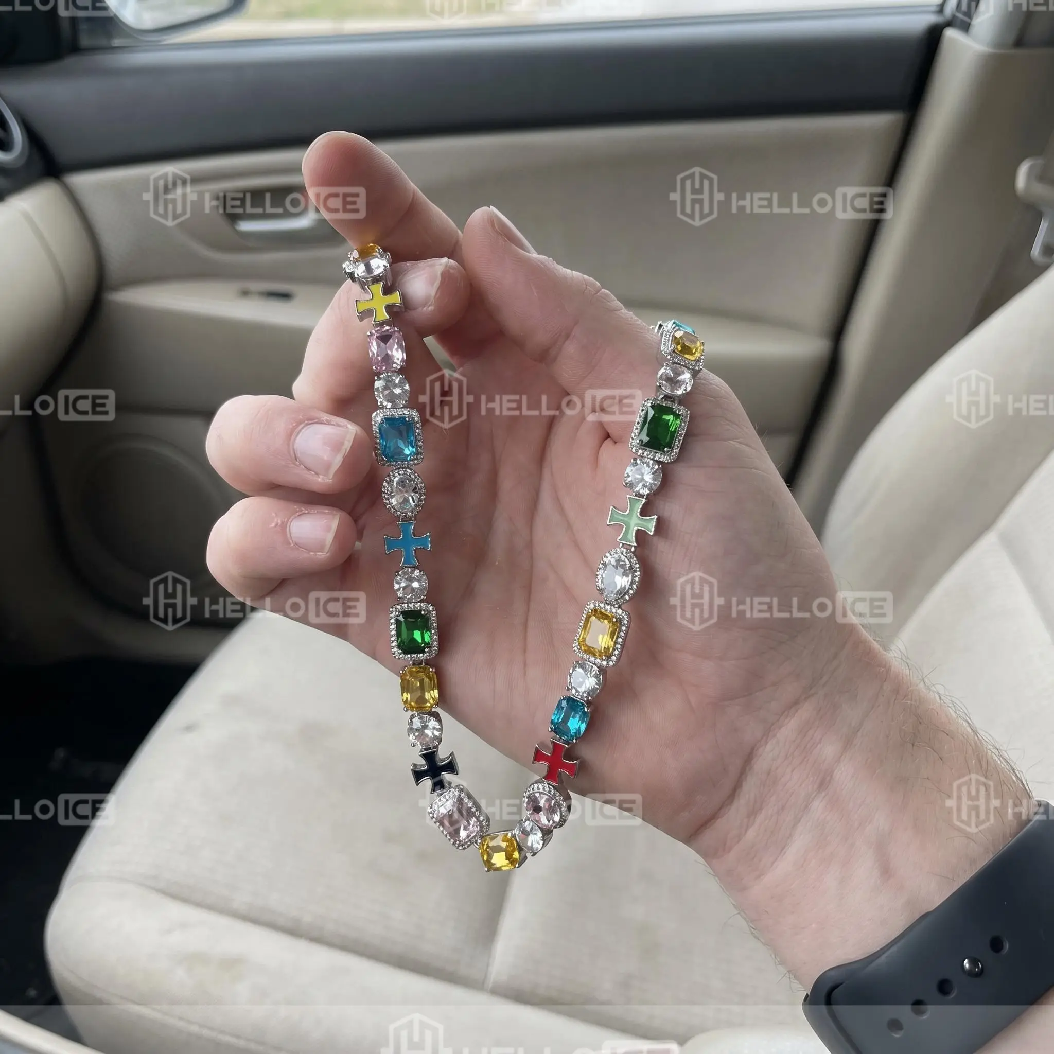 Helloice Review Image