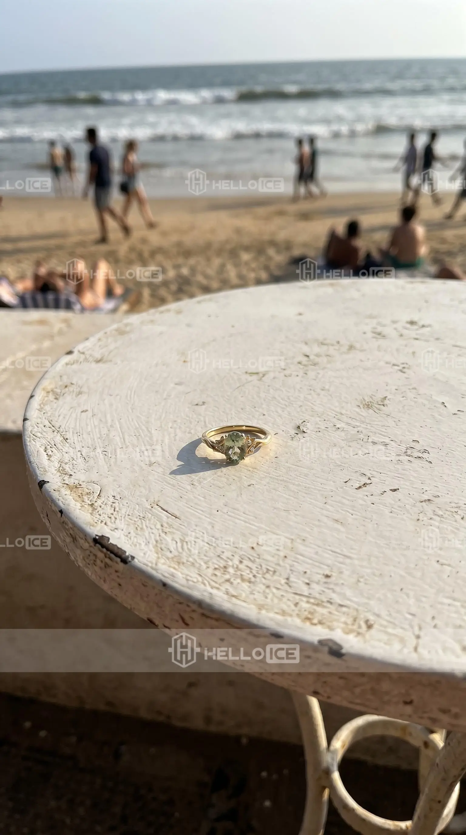 Helloice Review Image