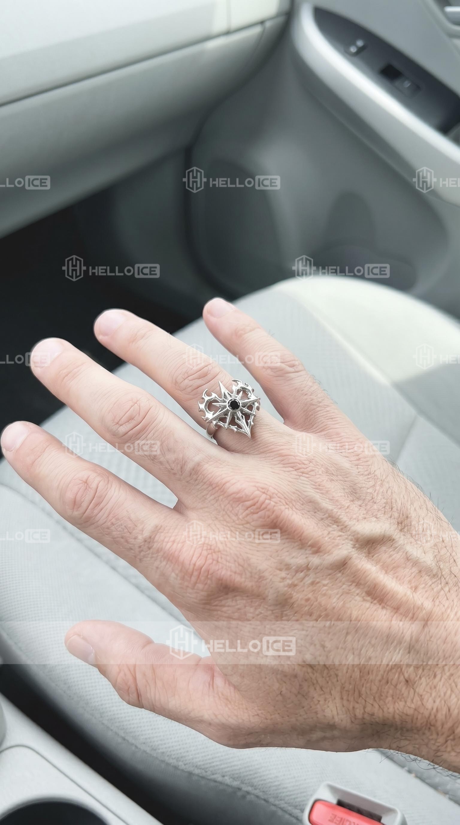 Helloice Review Image