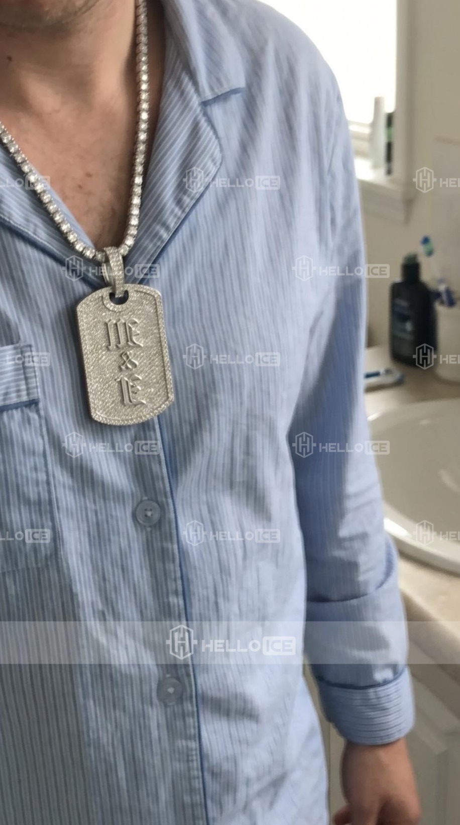 Helloice Review Image