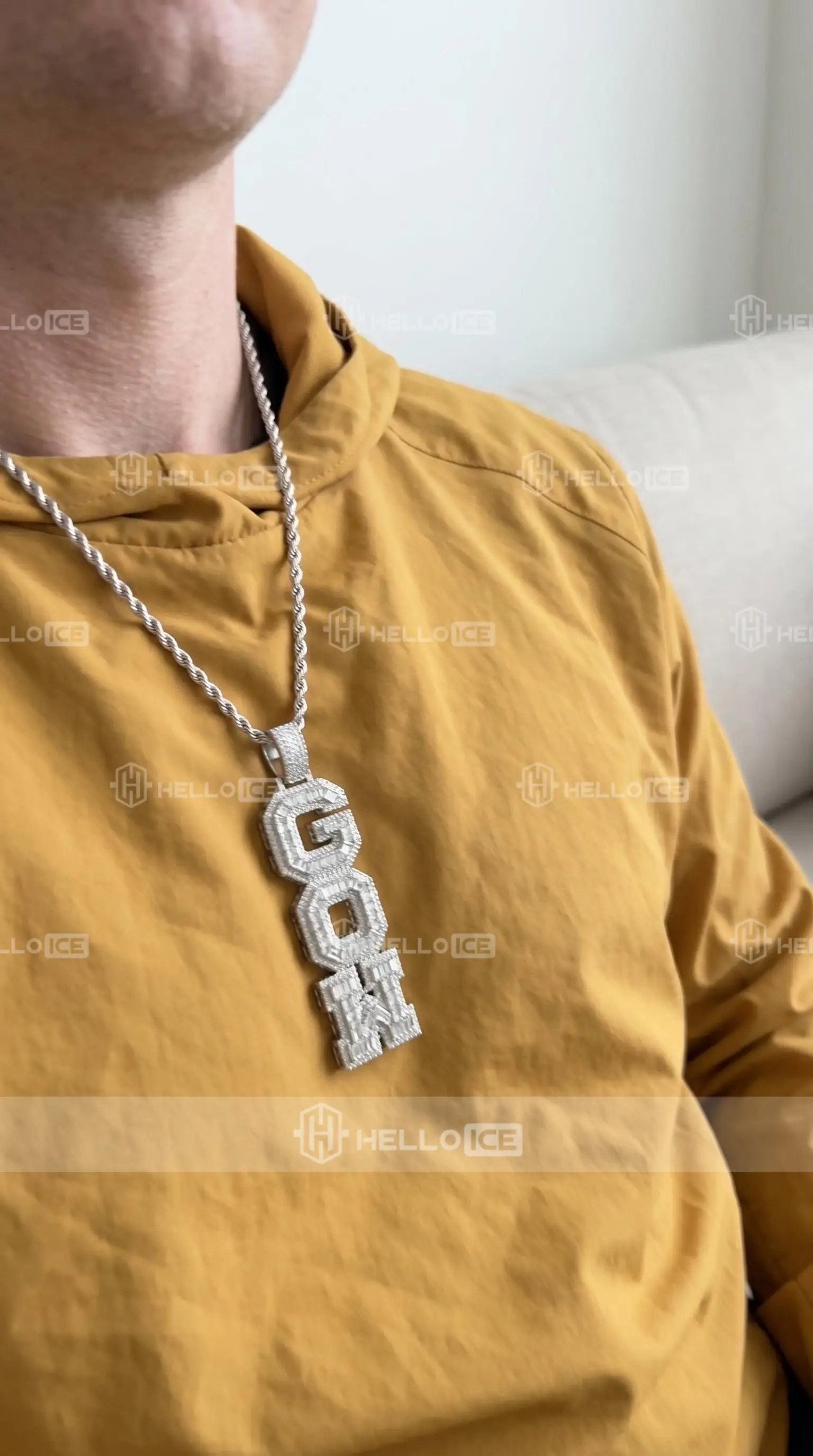 Helloice Review Image