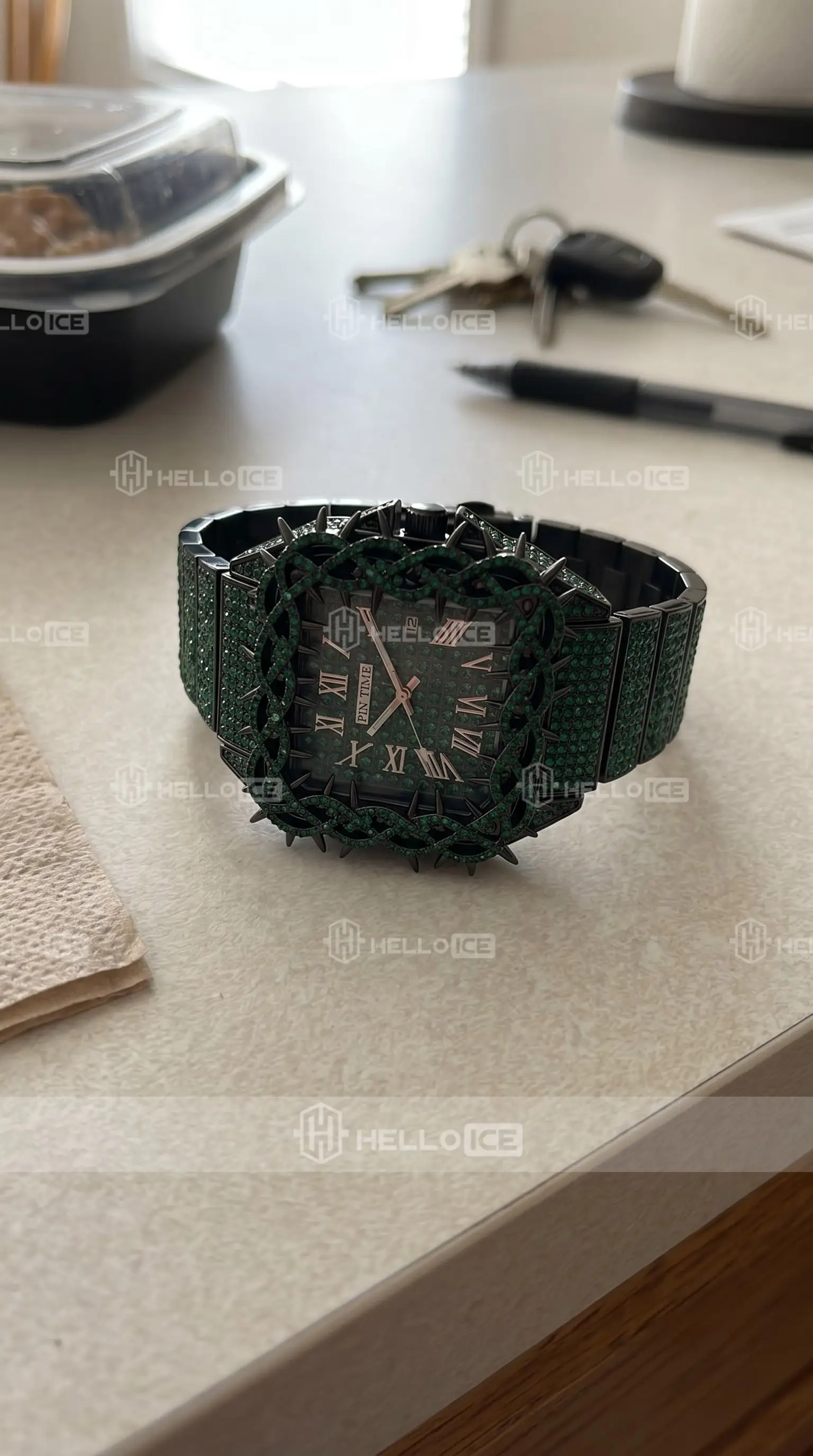 Helloice Review Image