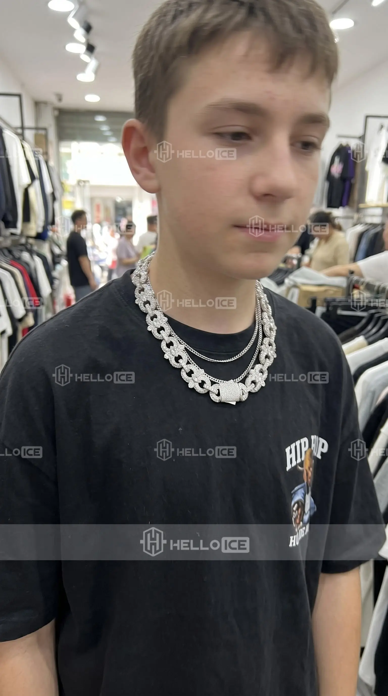 Helloice Review Image