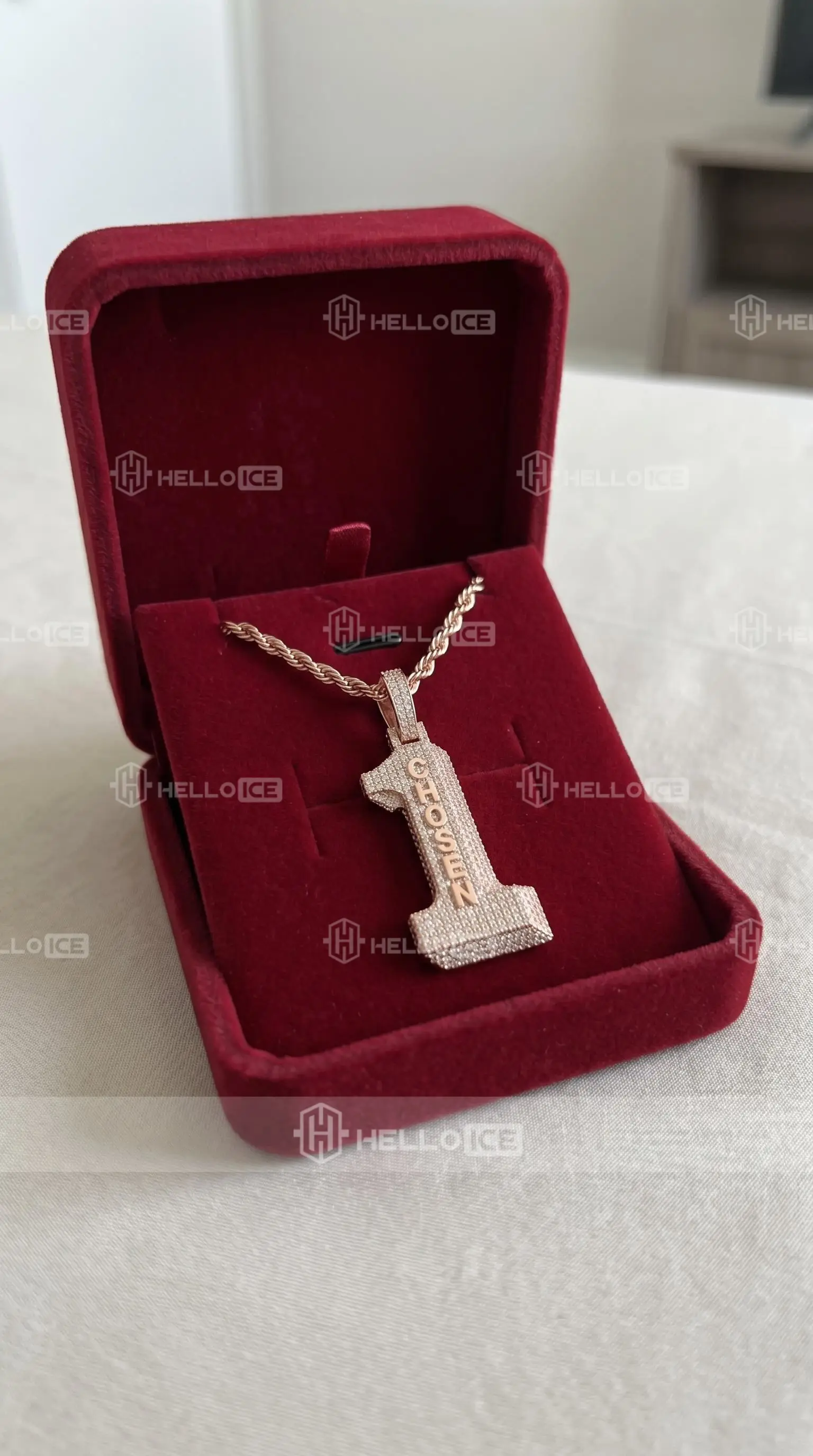Helloice Review Image