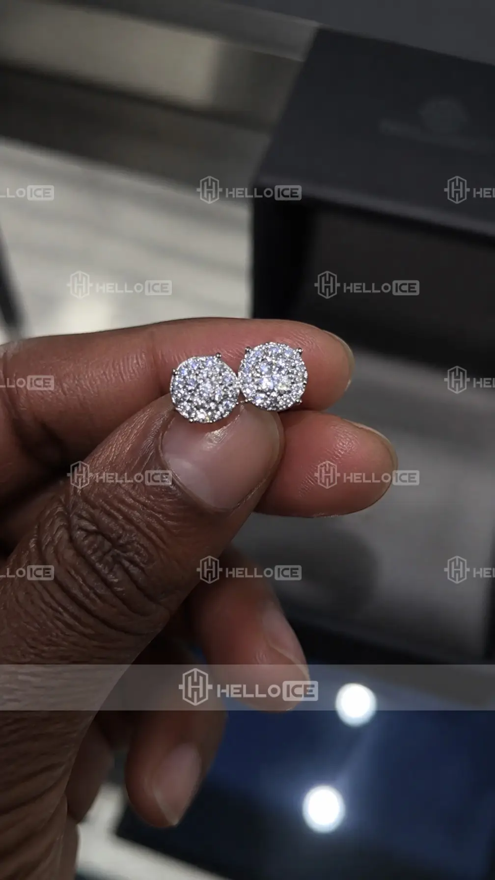 Helloice Review Image