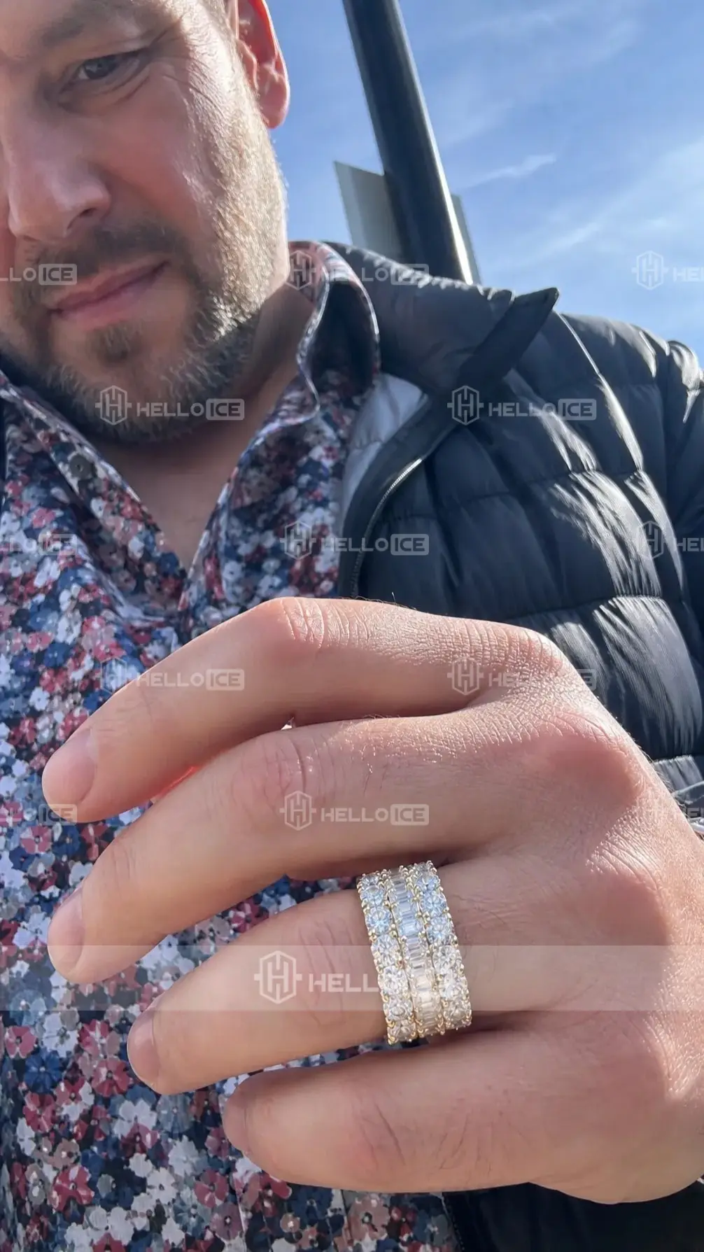 Helloice Review Image