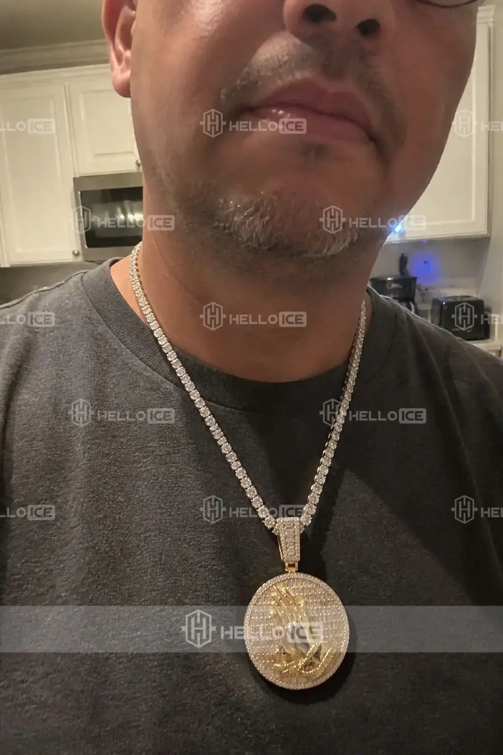 Helloice Review Image